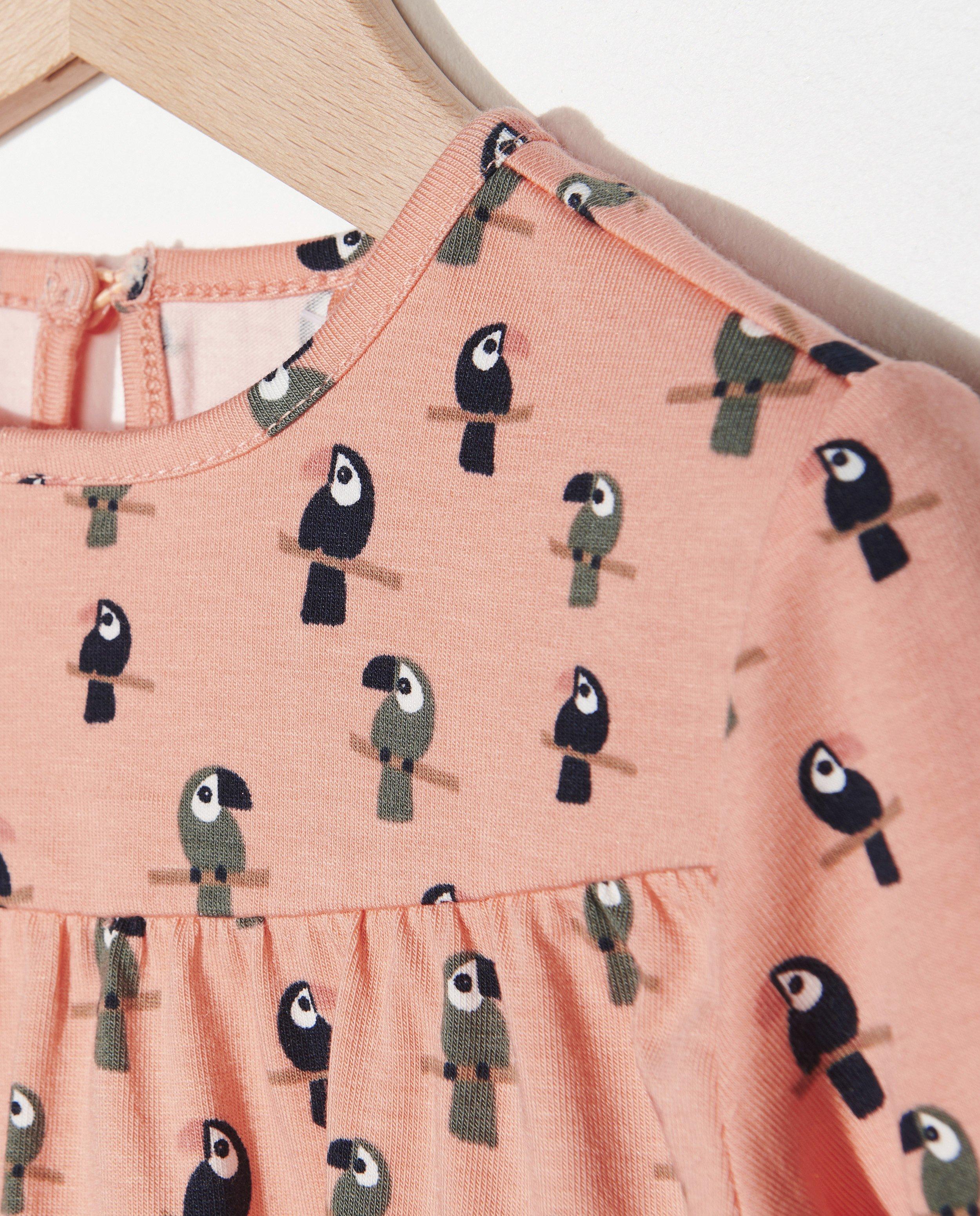 T-shirts - 