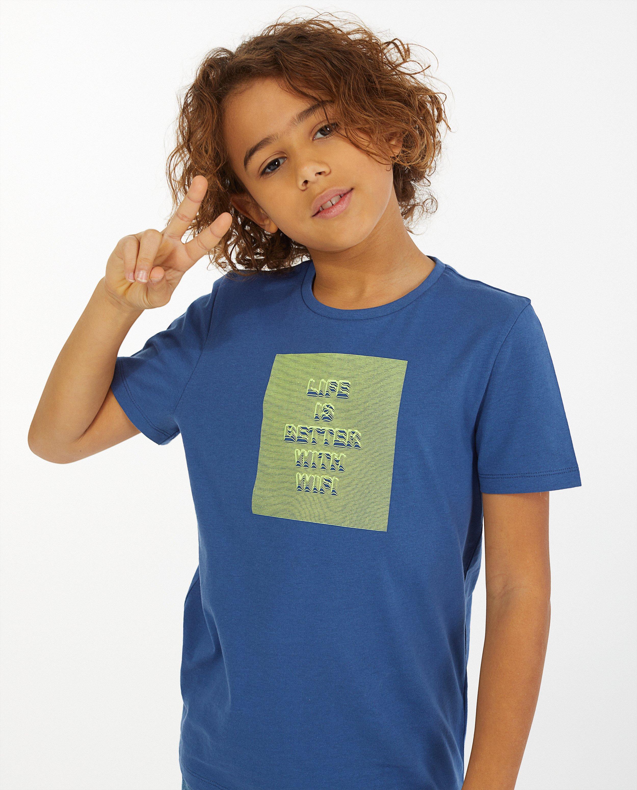 T-shirts - 