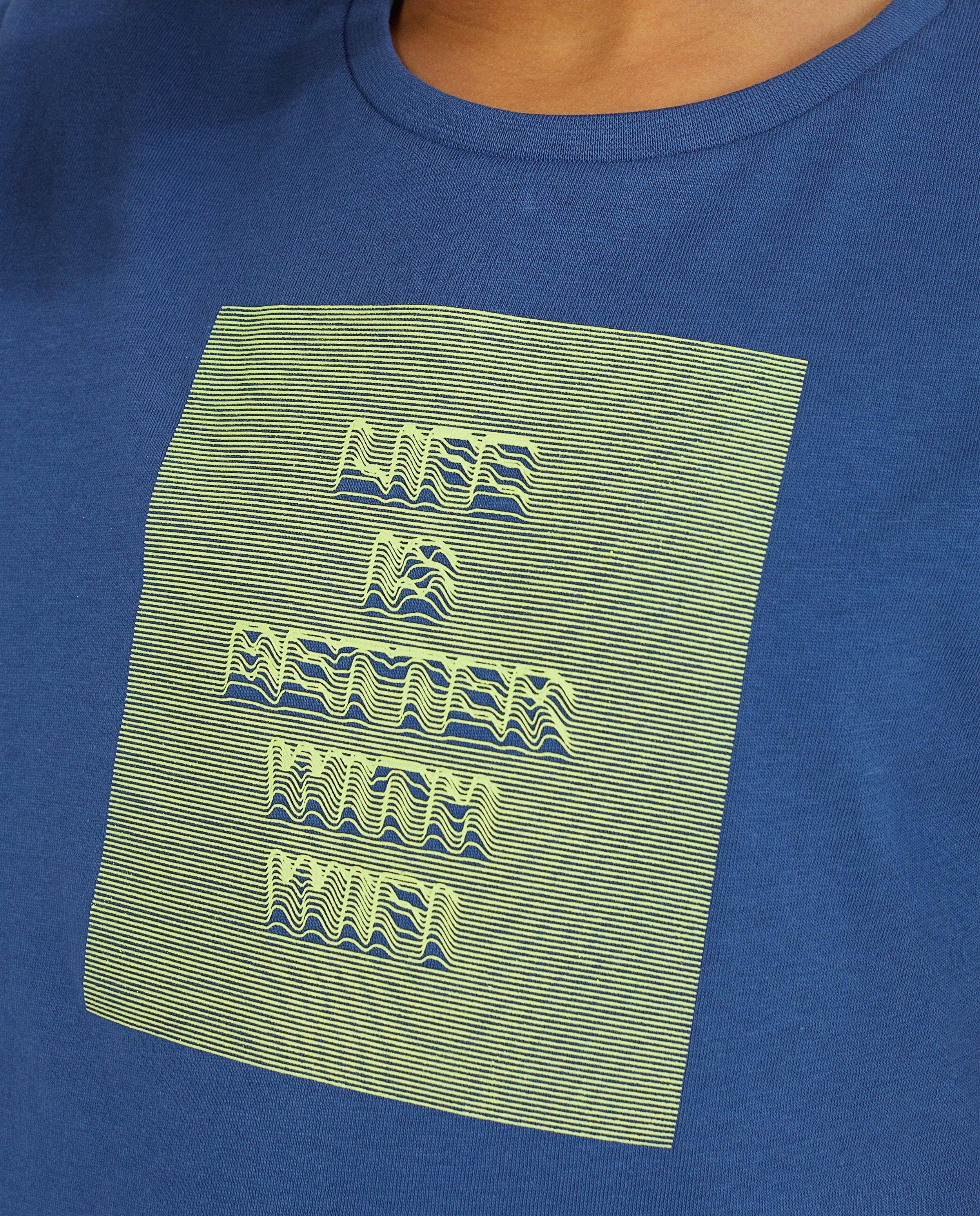 T-shirts - 