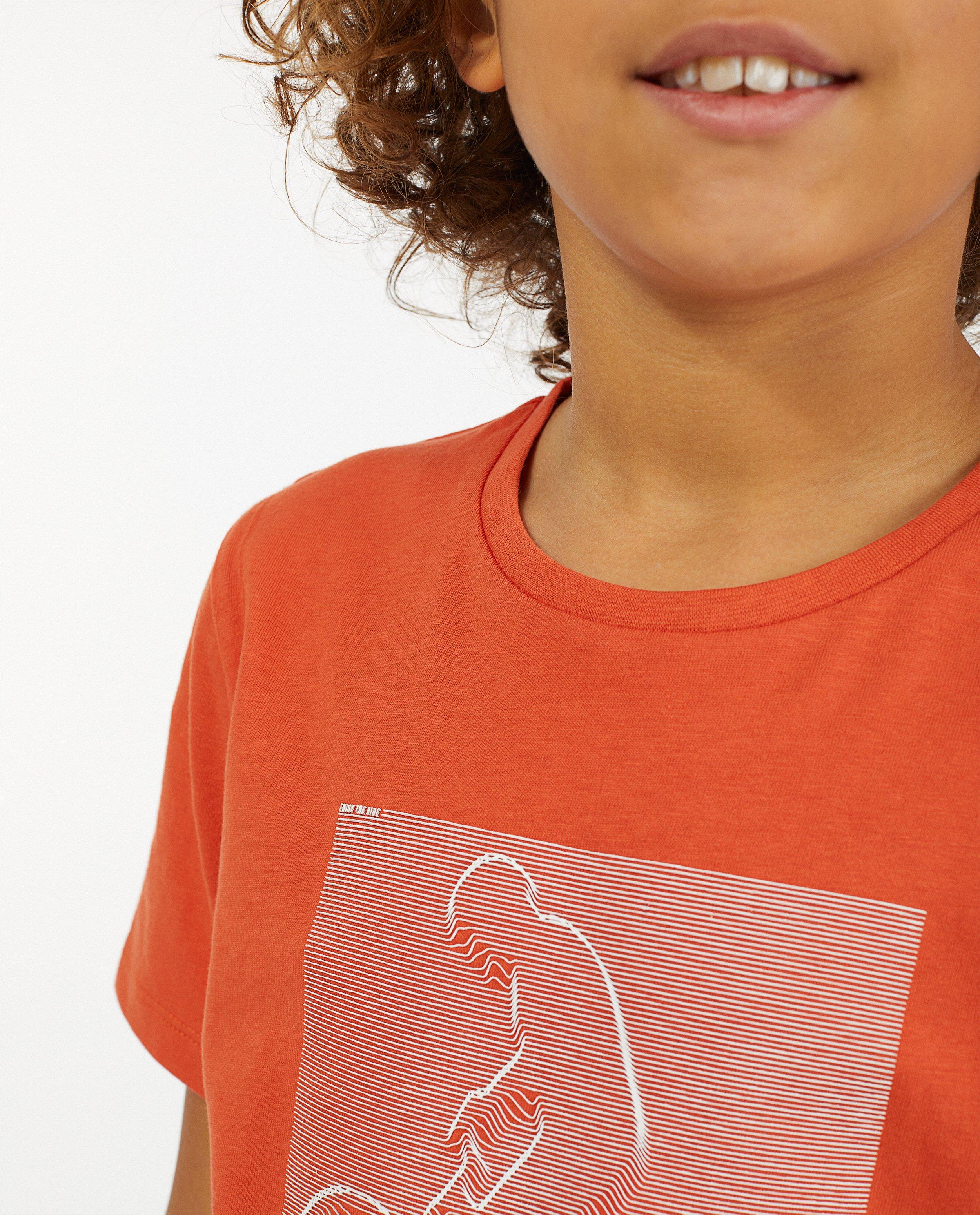 T-shirts - 