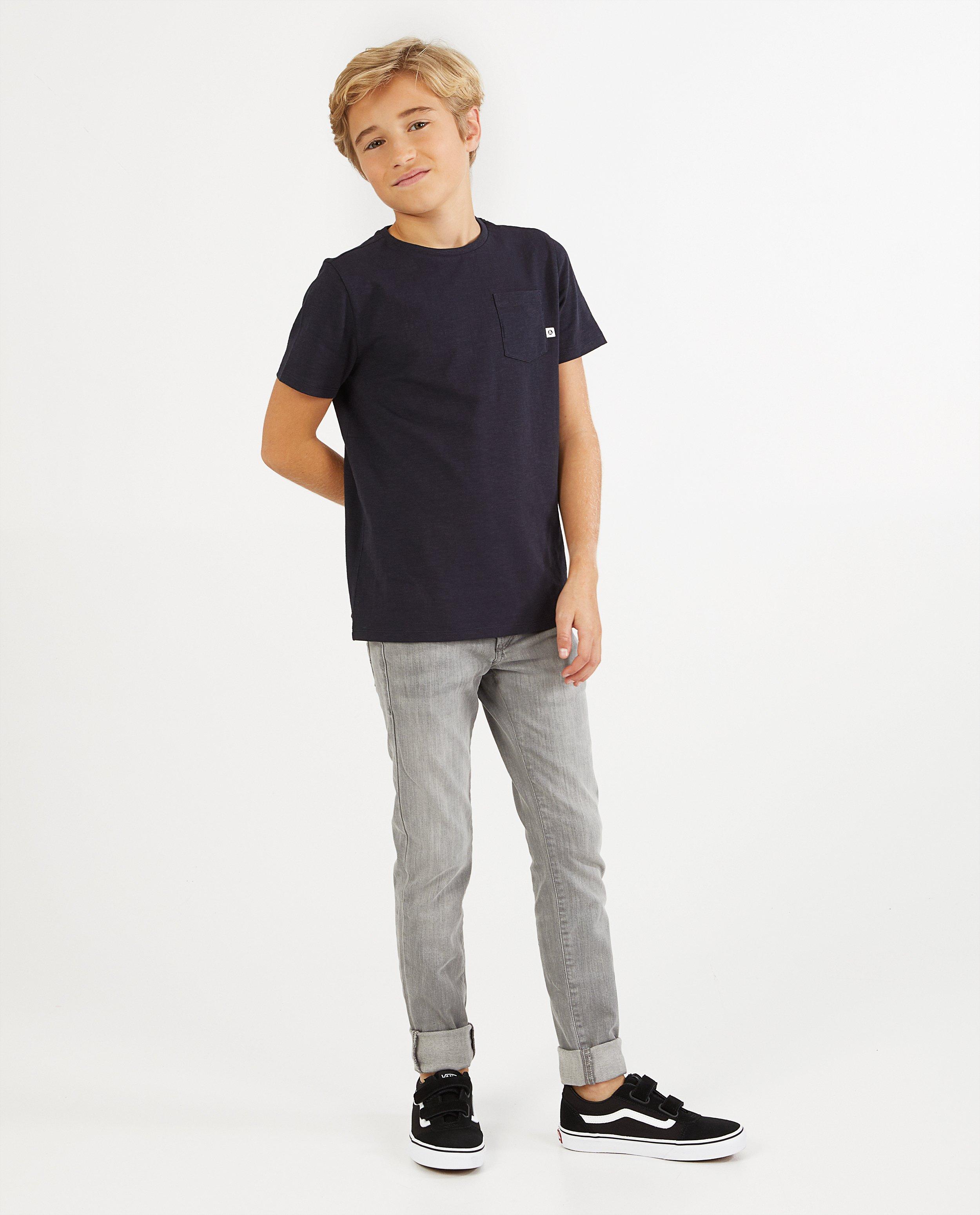 Donkerblauw T-shirt van biokatoen - met borstzak - Fish & Chips