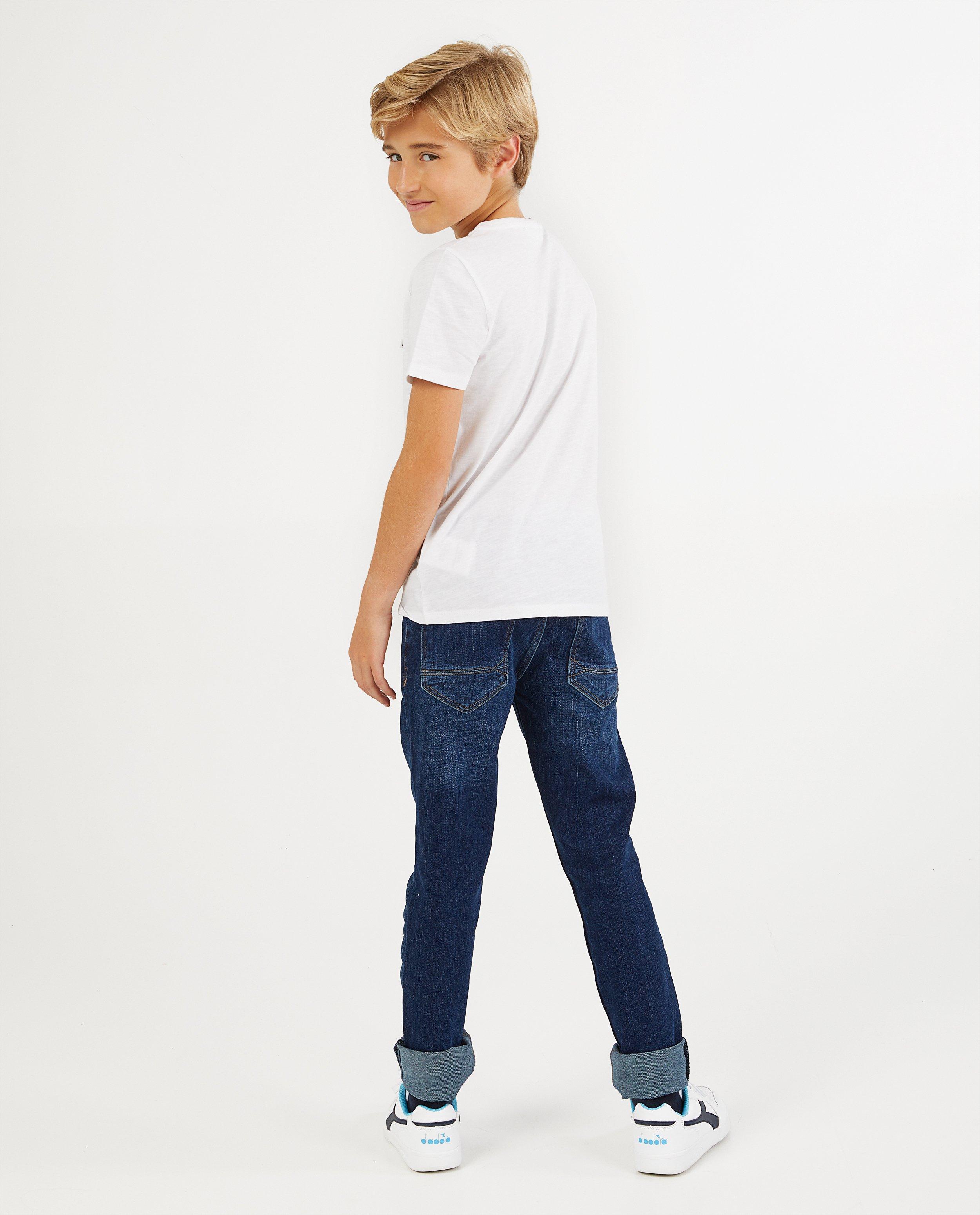 T-shirts - 