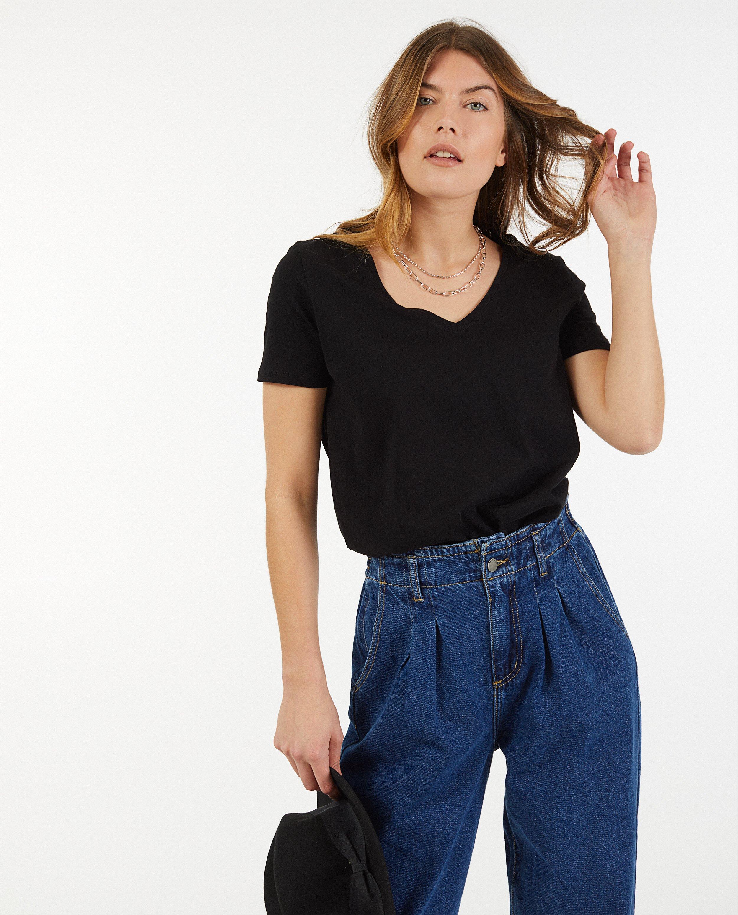 T-shirts - 