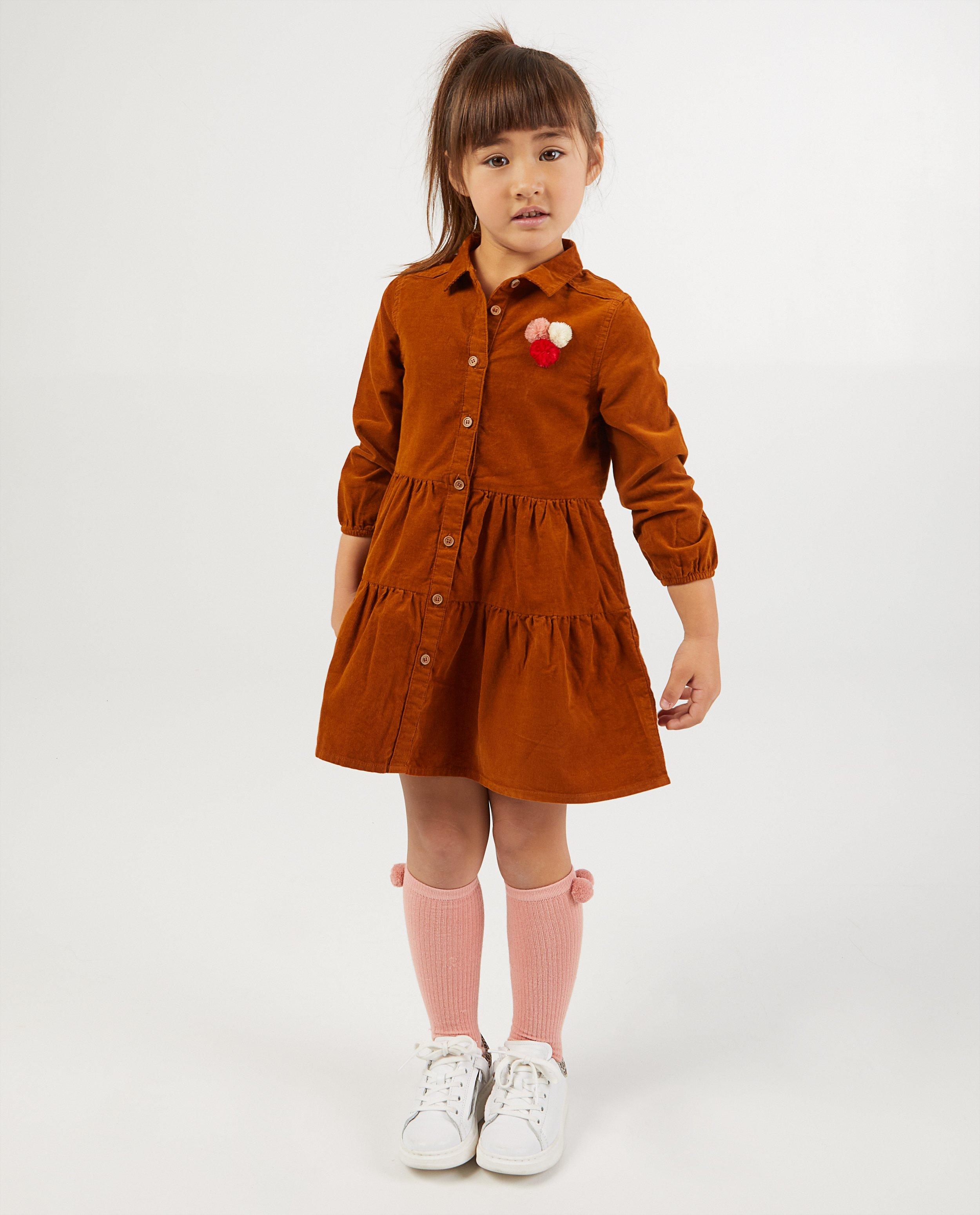 Robe brune en velours côtelé - avec des petits pompons - Milla Star