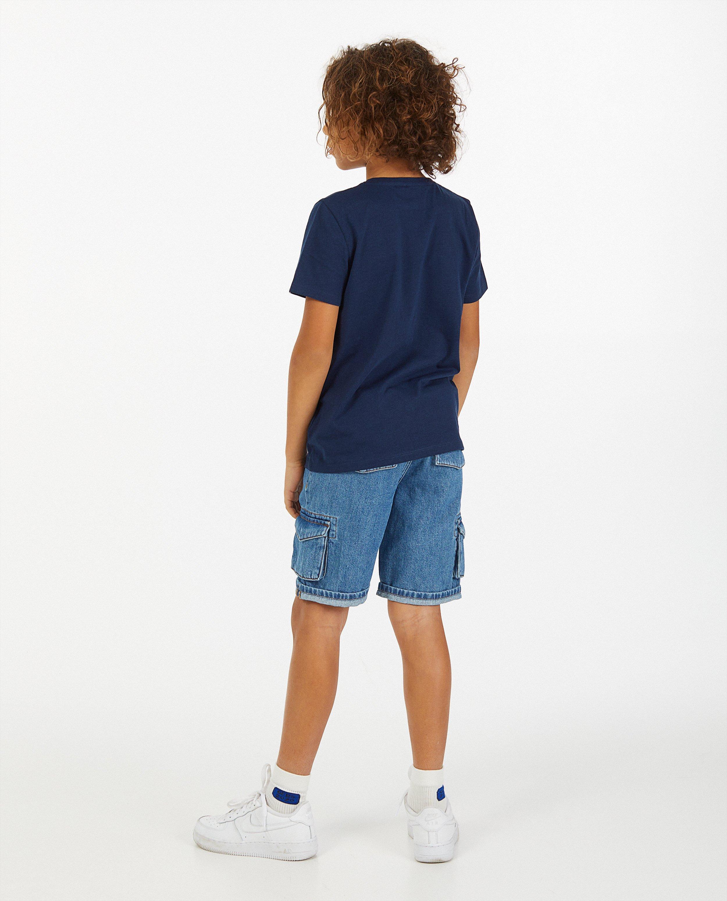 T-shirts - 