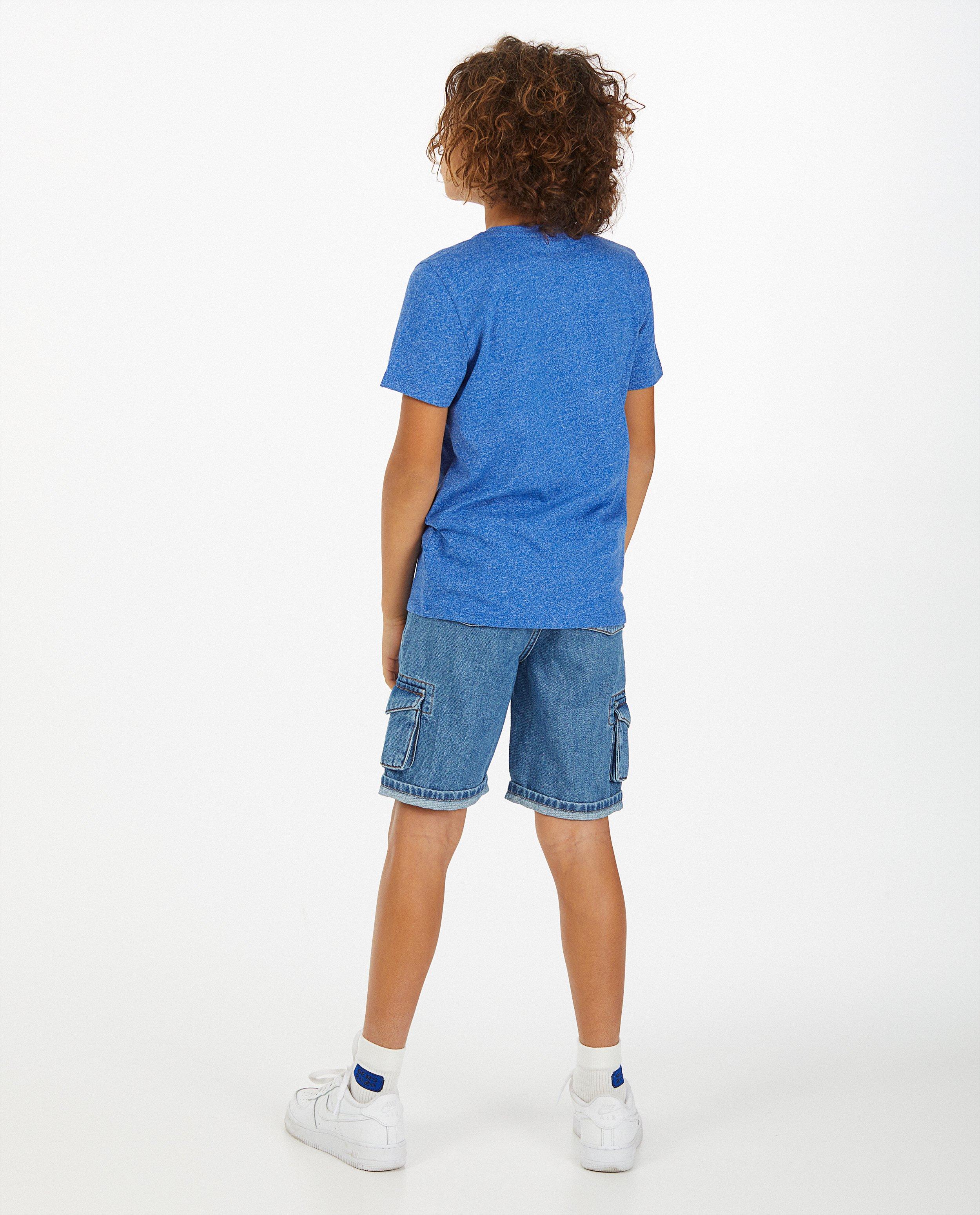 T-shirts - 