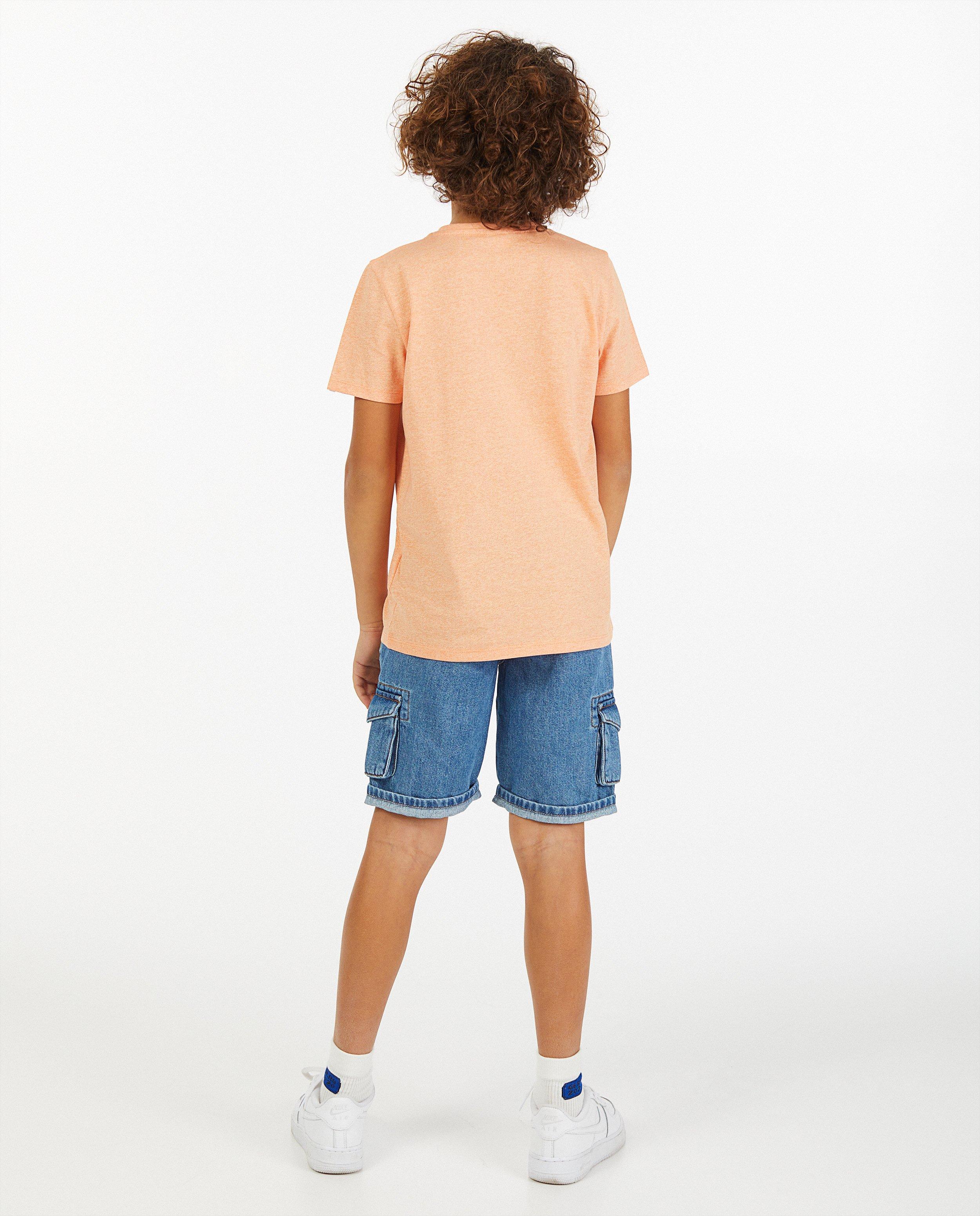 T-shirts - 