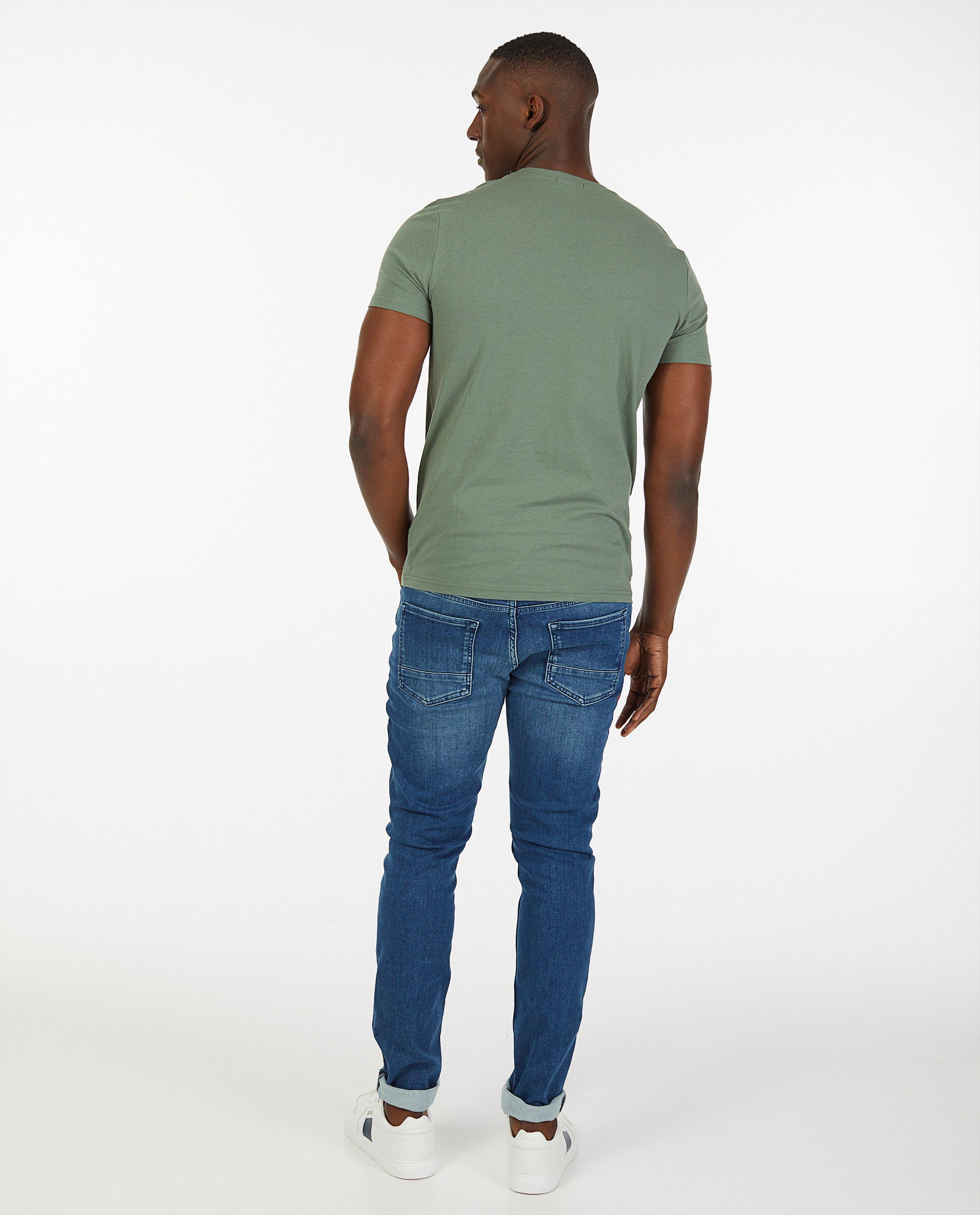 T-shirts - 
