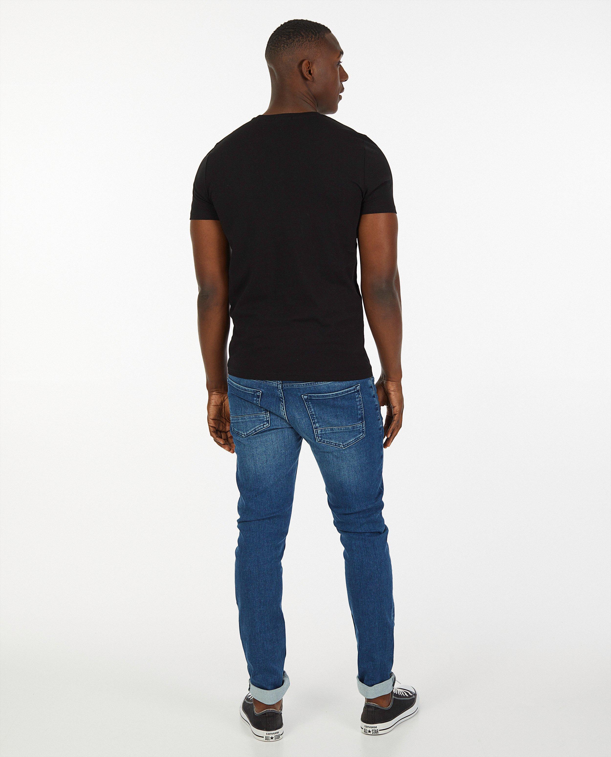 T-shirts - 