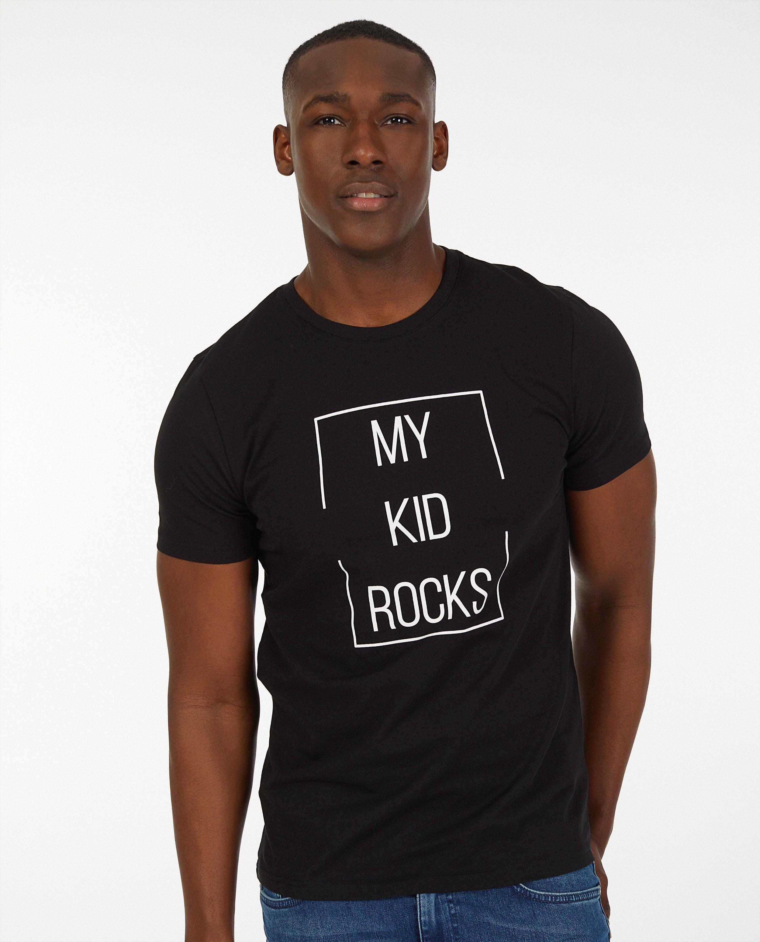 T-shirts - 