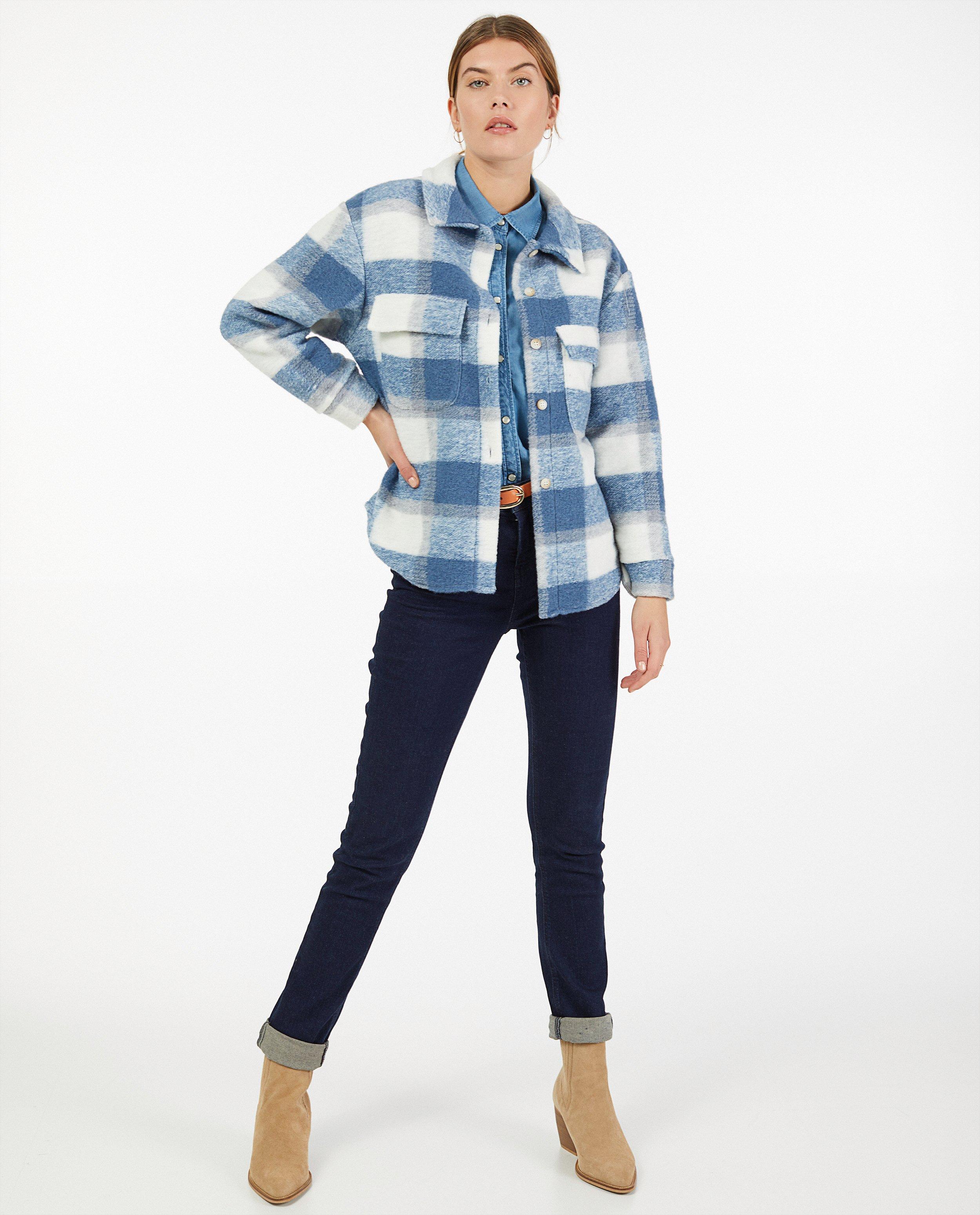 Geruite shacket Ella Italia - wit-blauw - Ella Italia