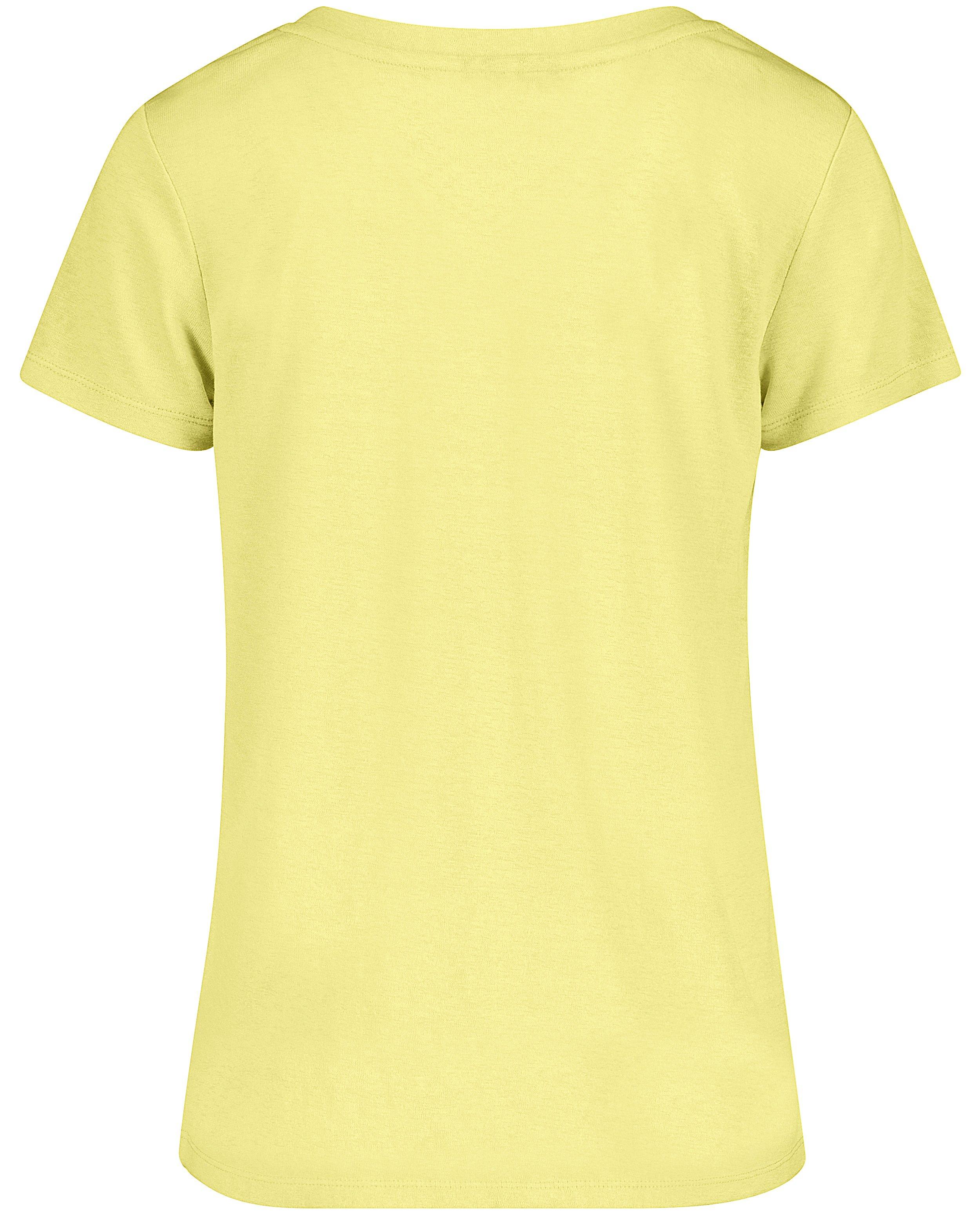 T-shirts - 