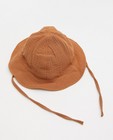 Bonneterie - Chapeau brun en matière tétra