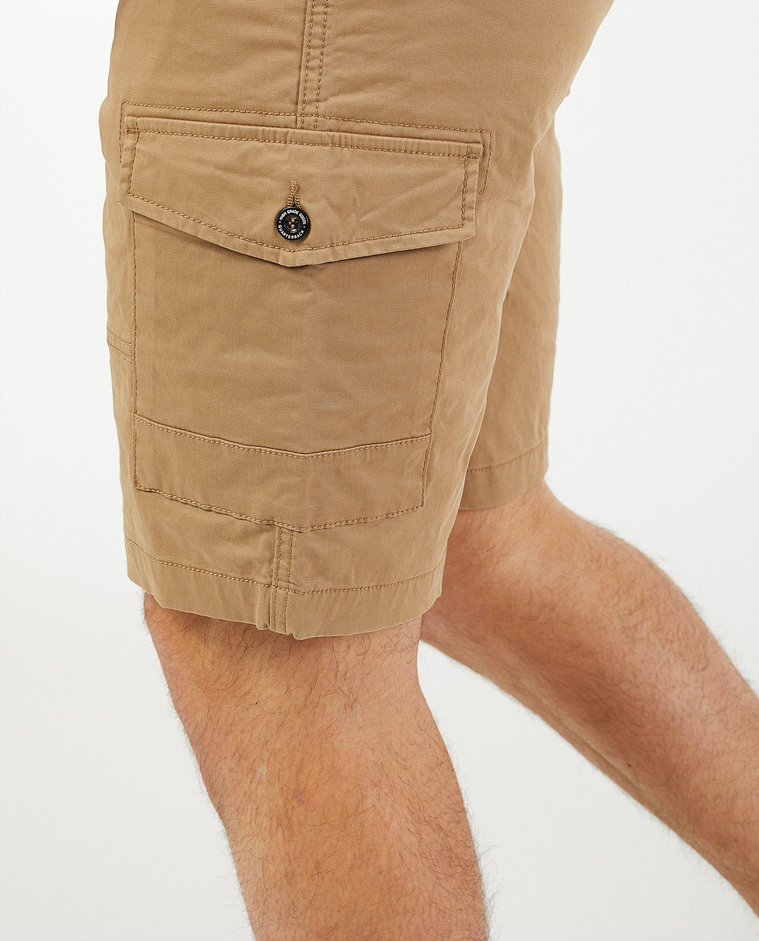 Shorten - Beige bermuda met klepzakken