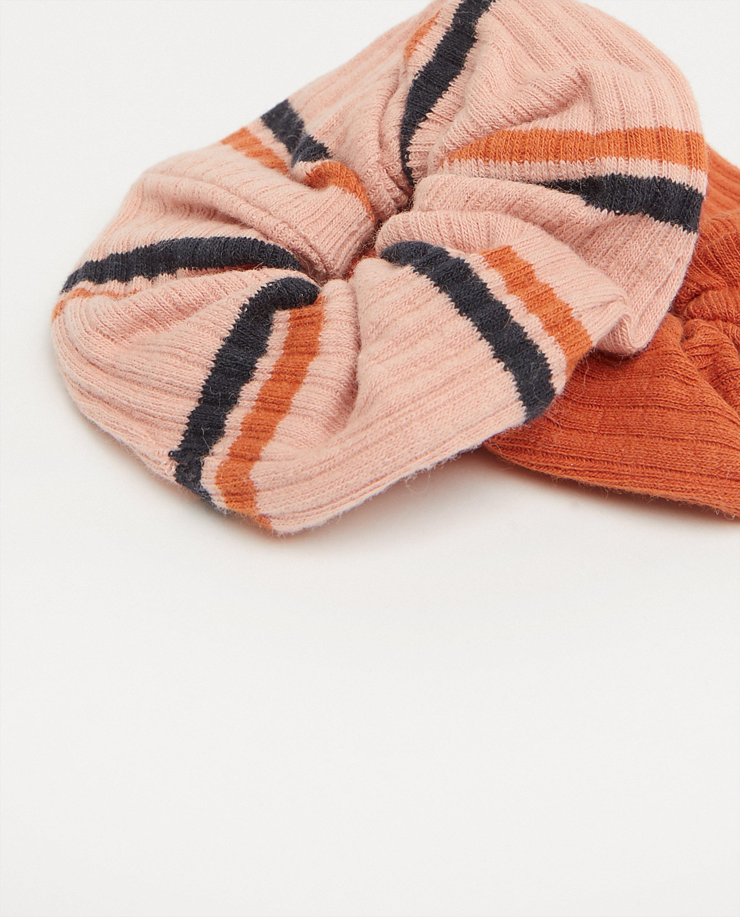 Breigoed - Set van twee scrunchies