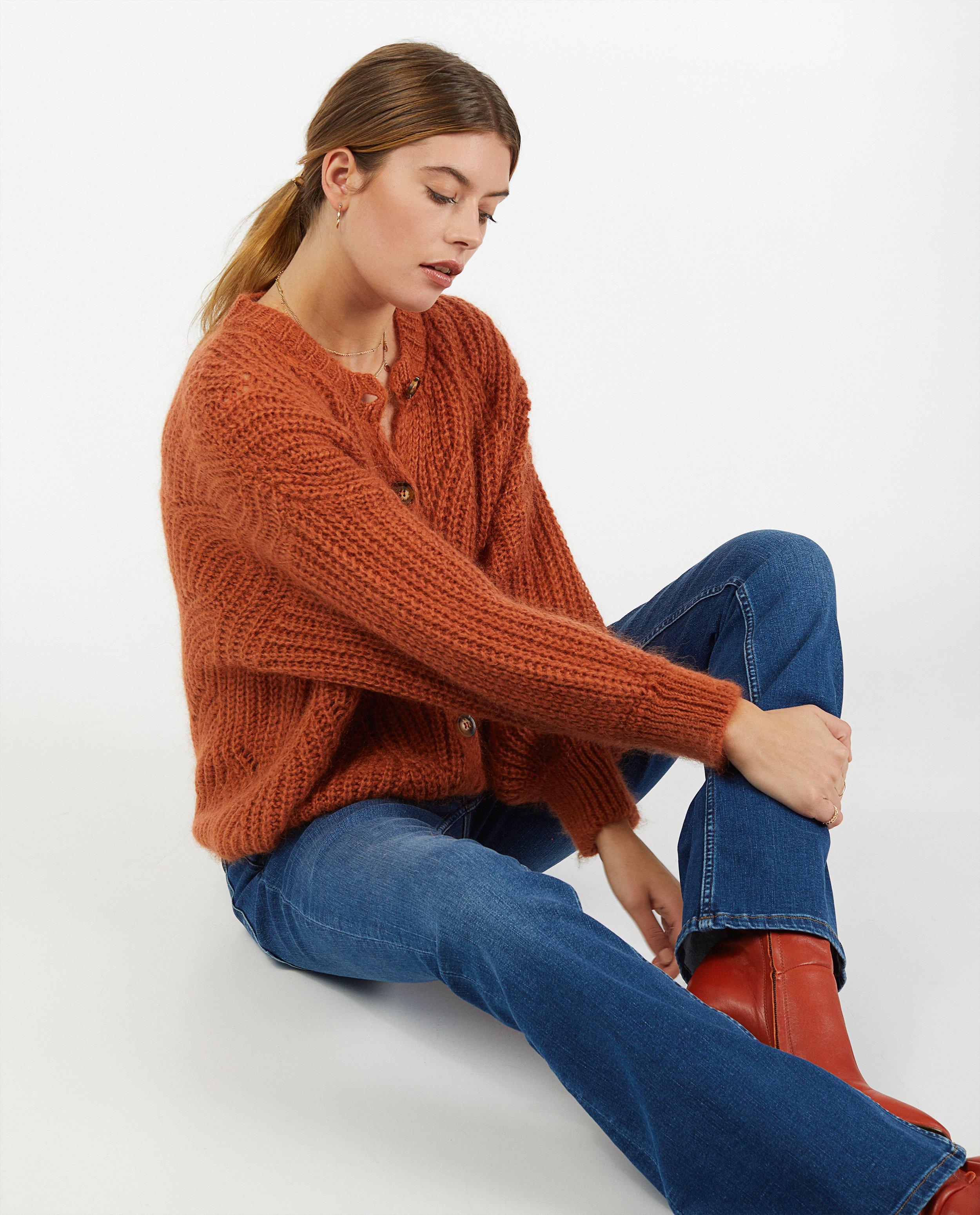 Cardigans - Gebreide cardigan in oranjebruin