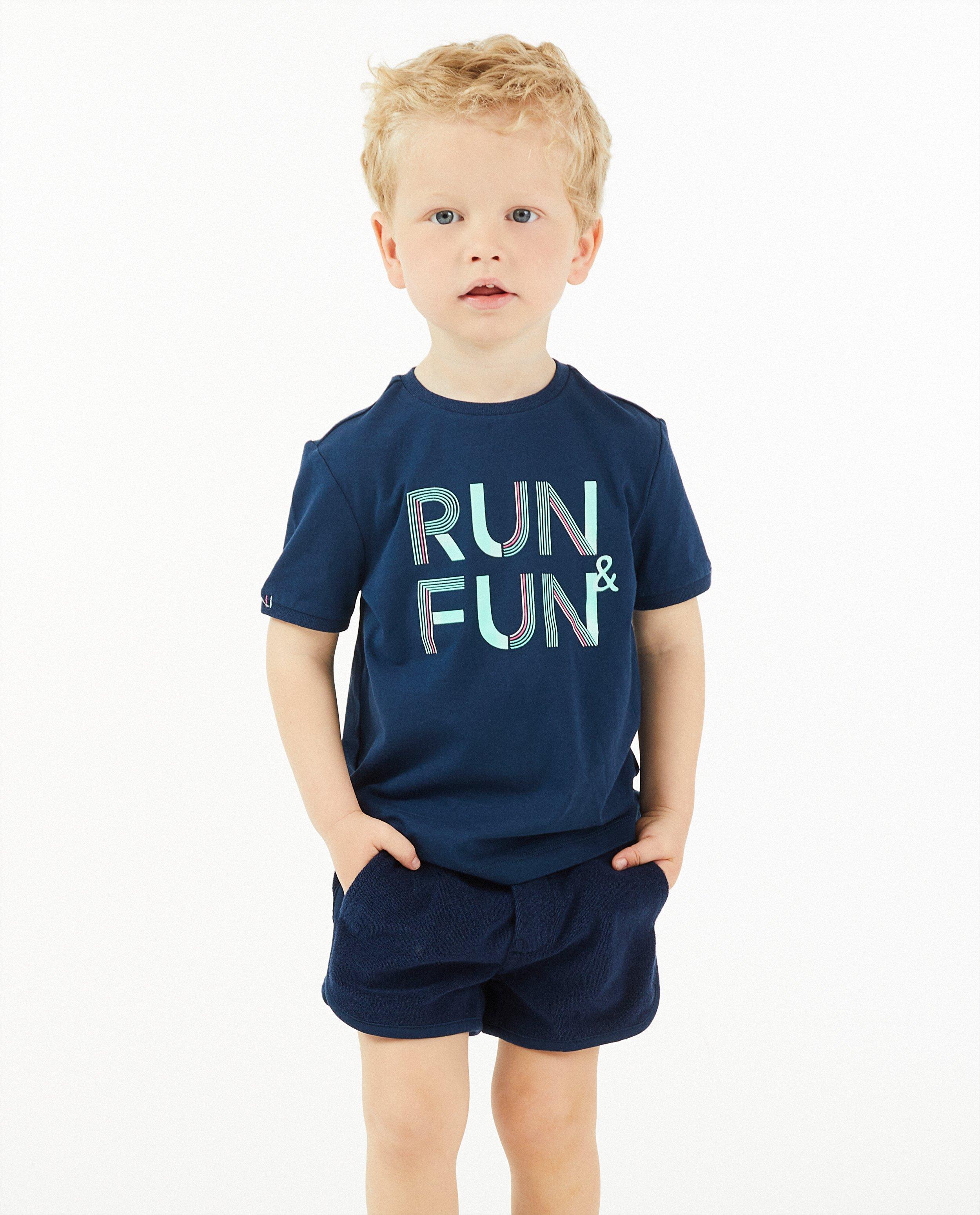 T-shirts - 