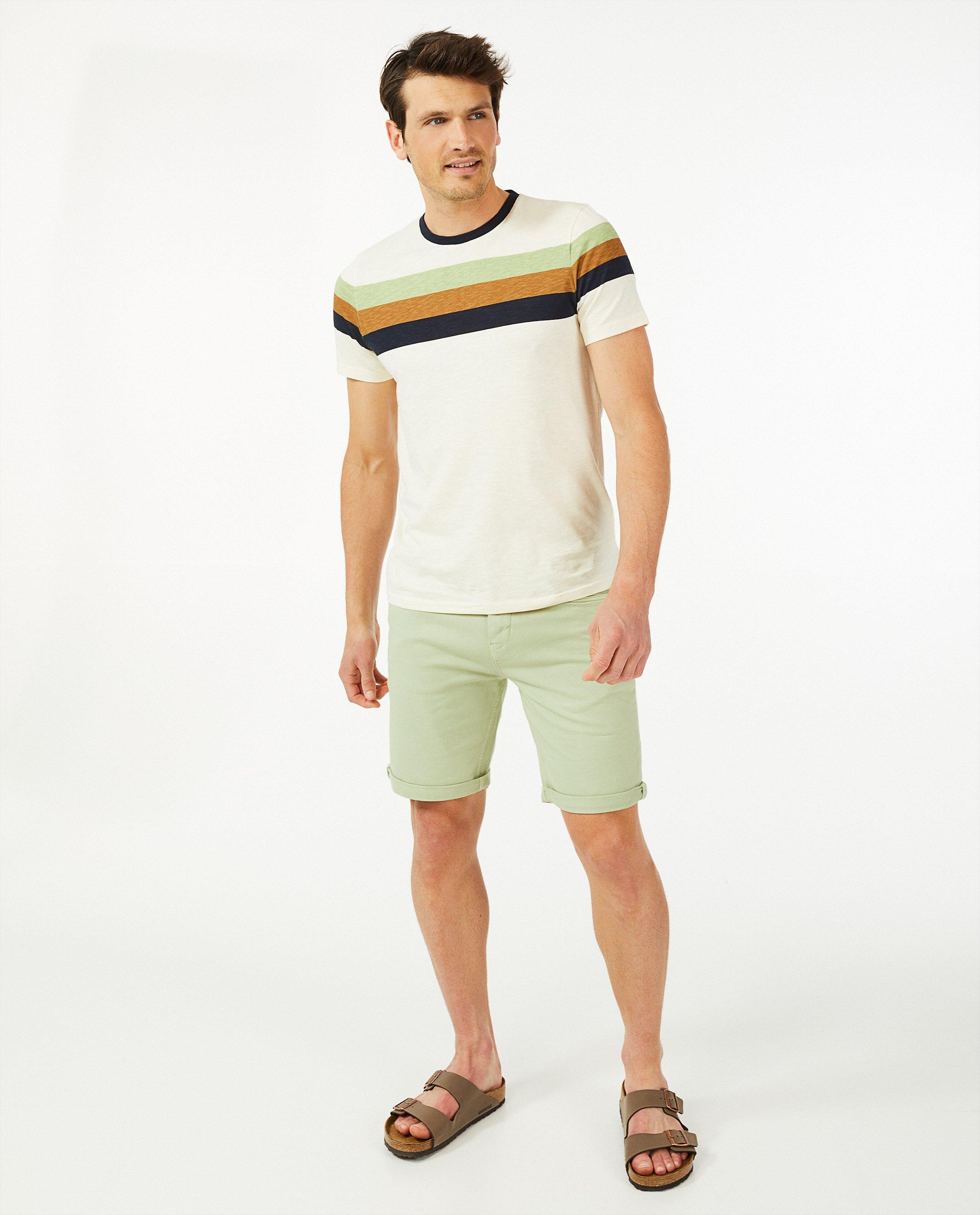 Bermuda vert p&acirc;le - D&eacute;tails du produit - vert clair - image num&eacute;ro 1