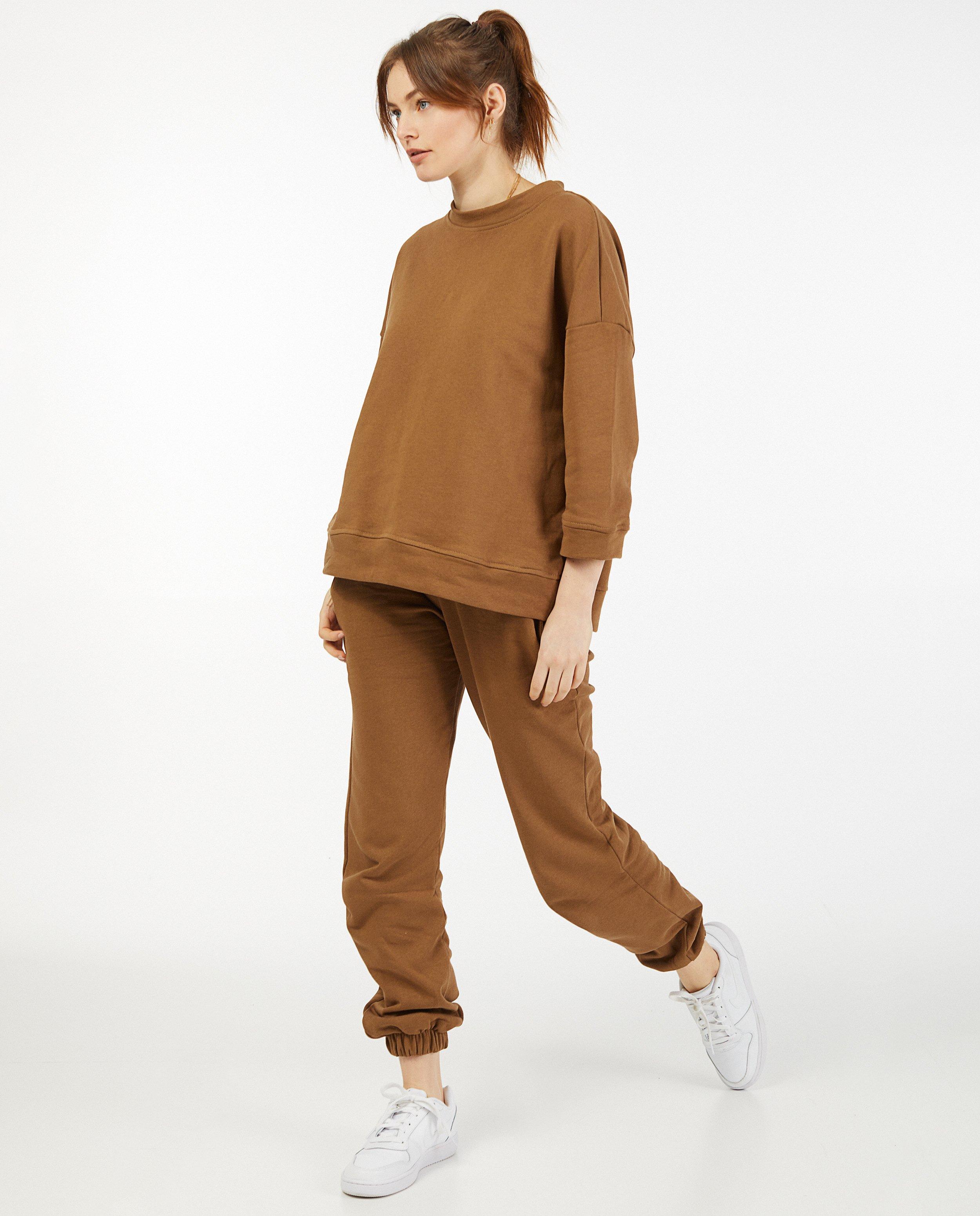 Bruine oversized sweater Ella Italia - stretch - Ella Italia