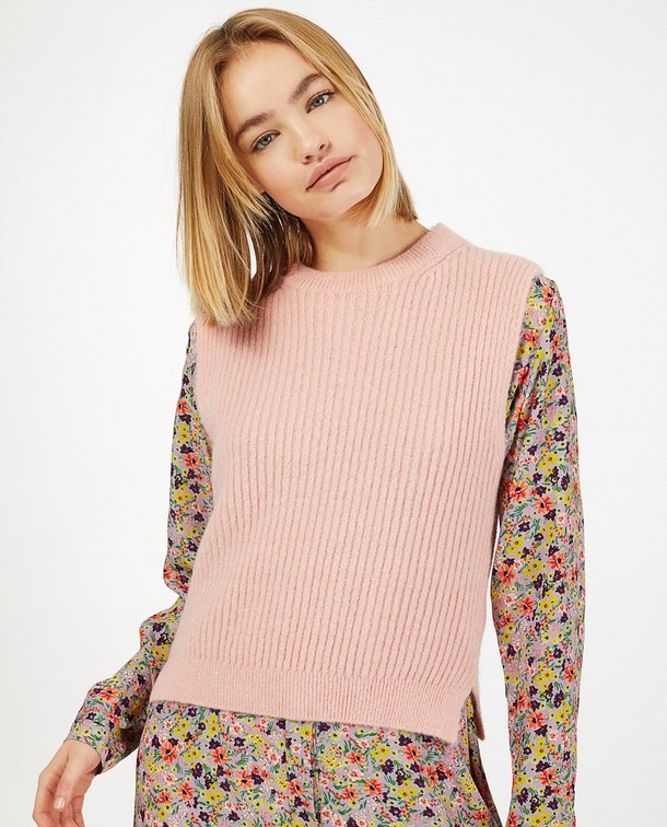 Statement piece Statement piece