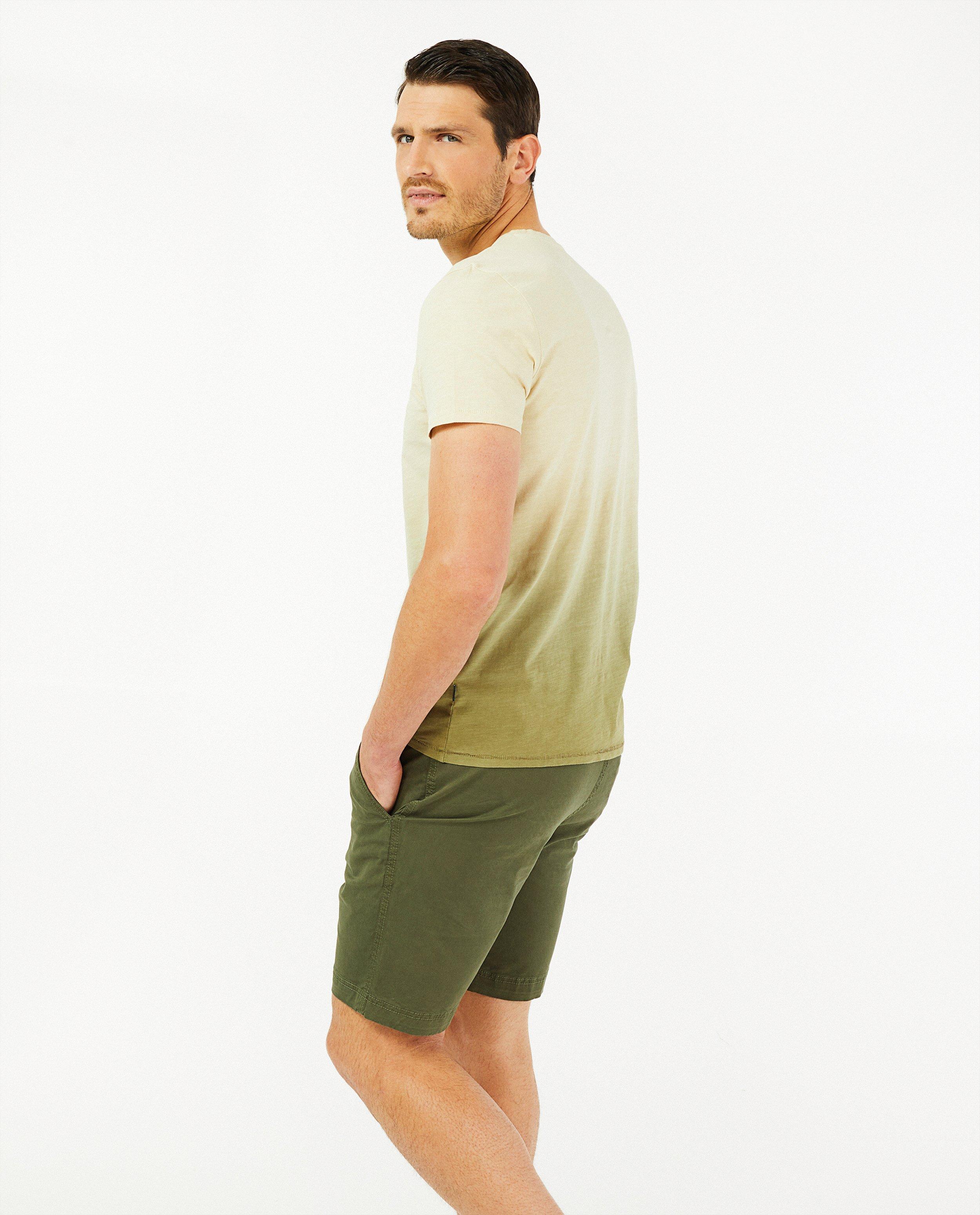 T-shirts - 