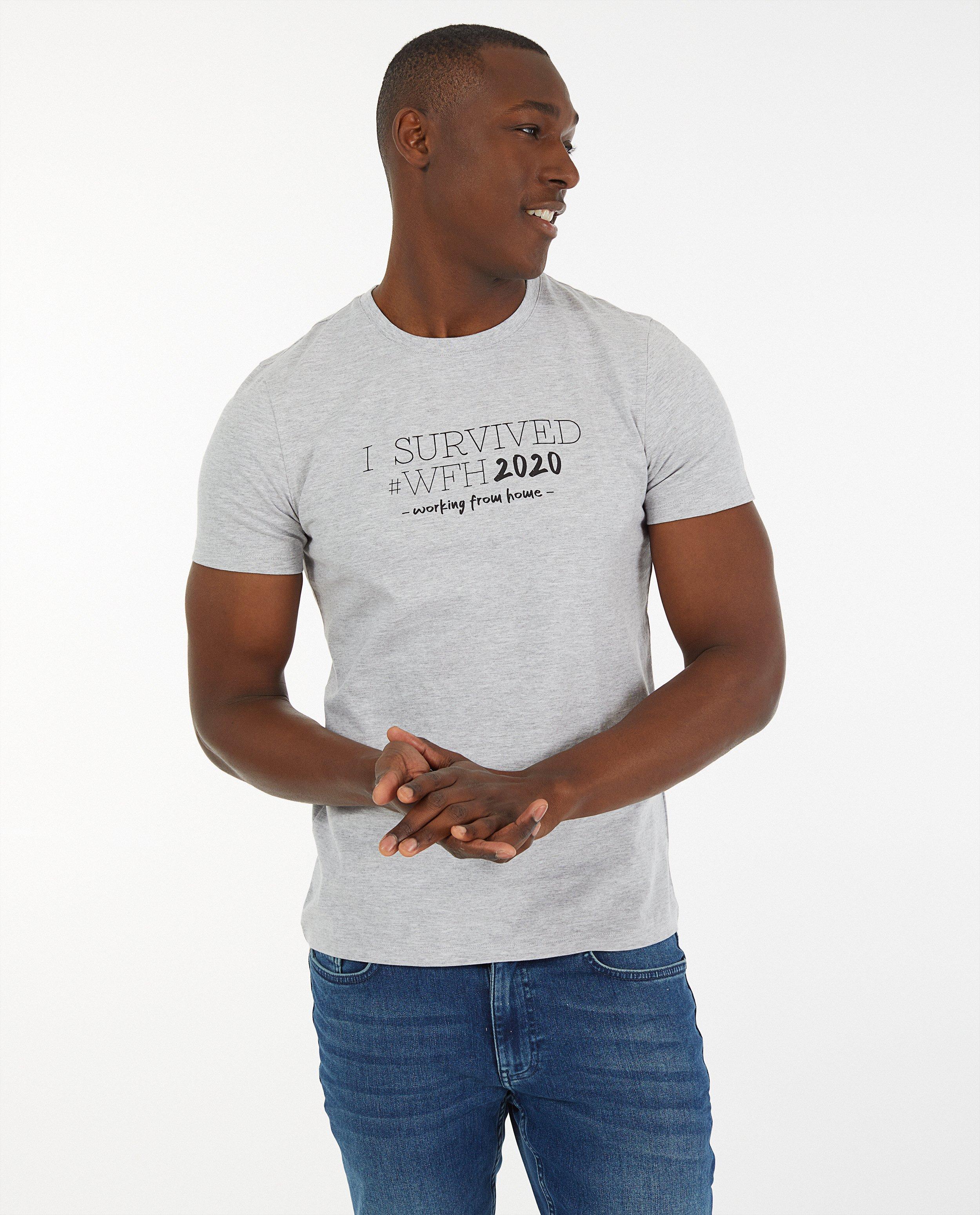 T-shirts - 