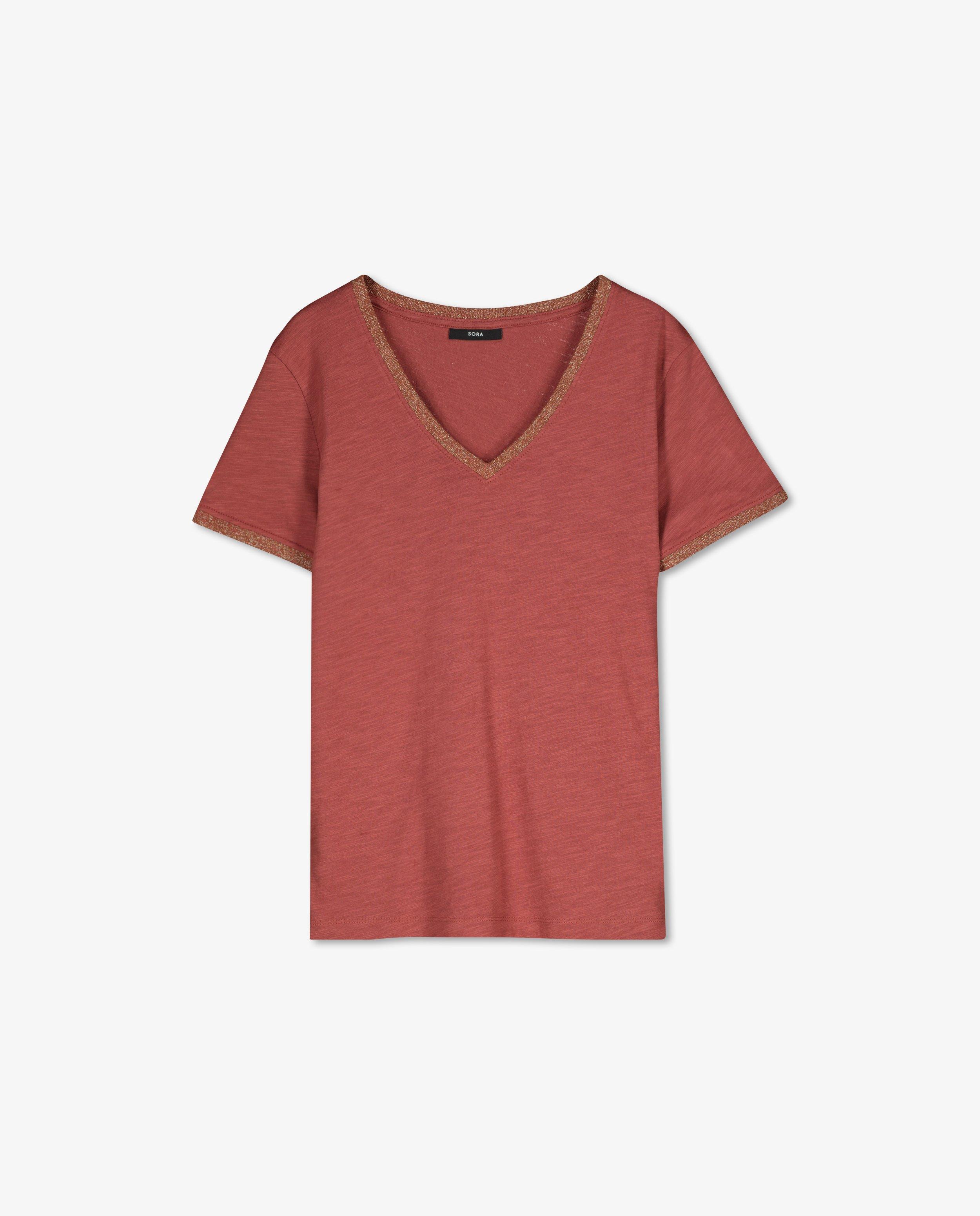 rouge foncé