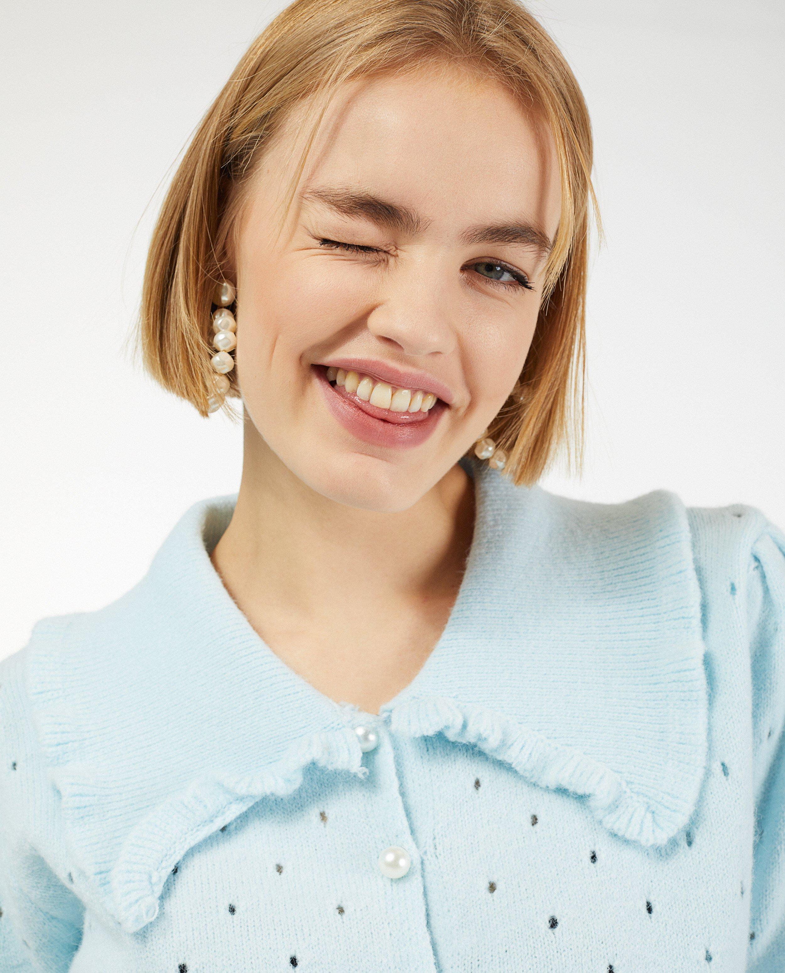 Blauwe cardigan met parels en ajour - van fijne brei - Paris