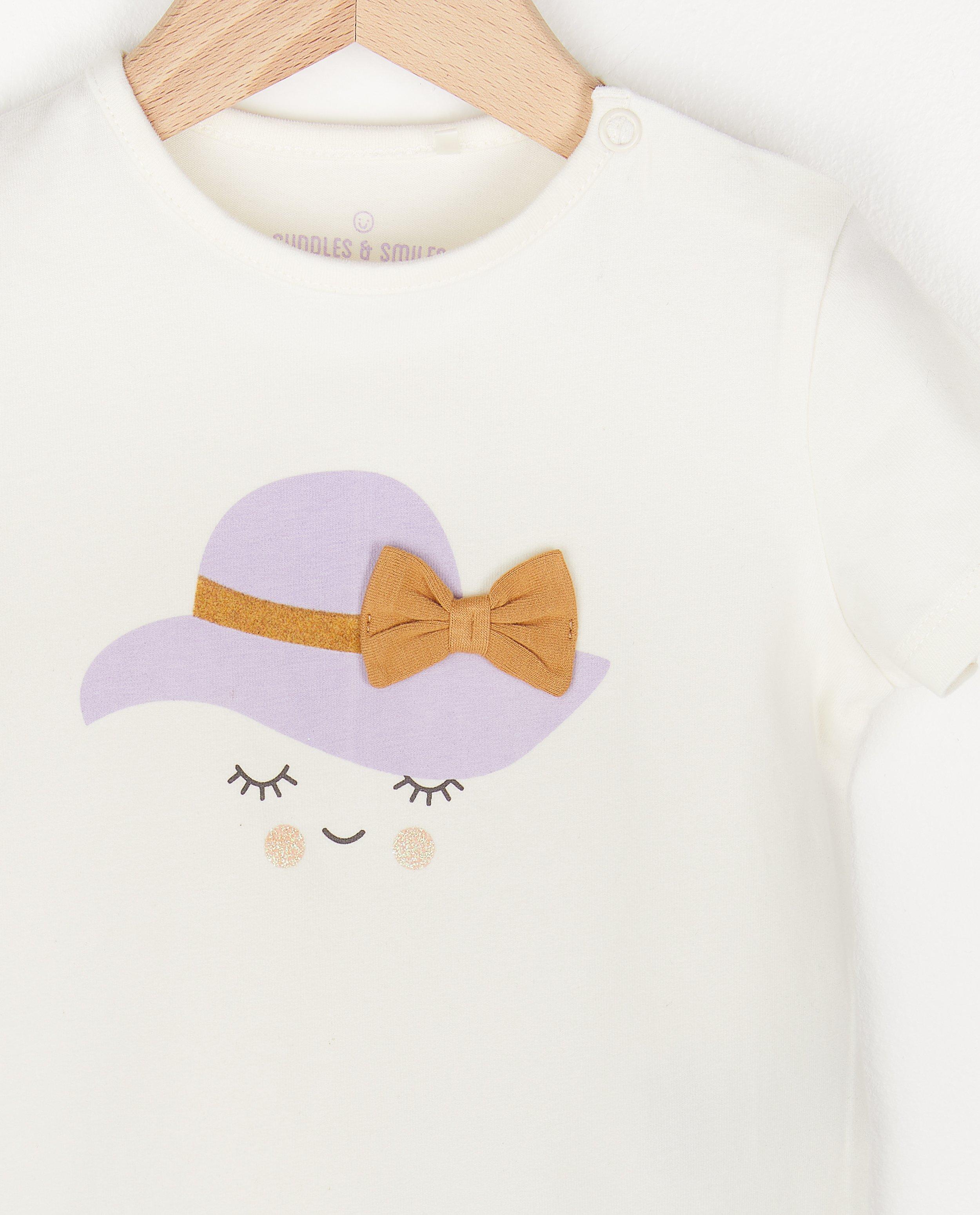 T-shirts - Biokatoenen T-shirtje met strikje
