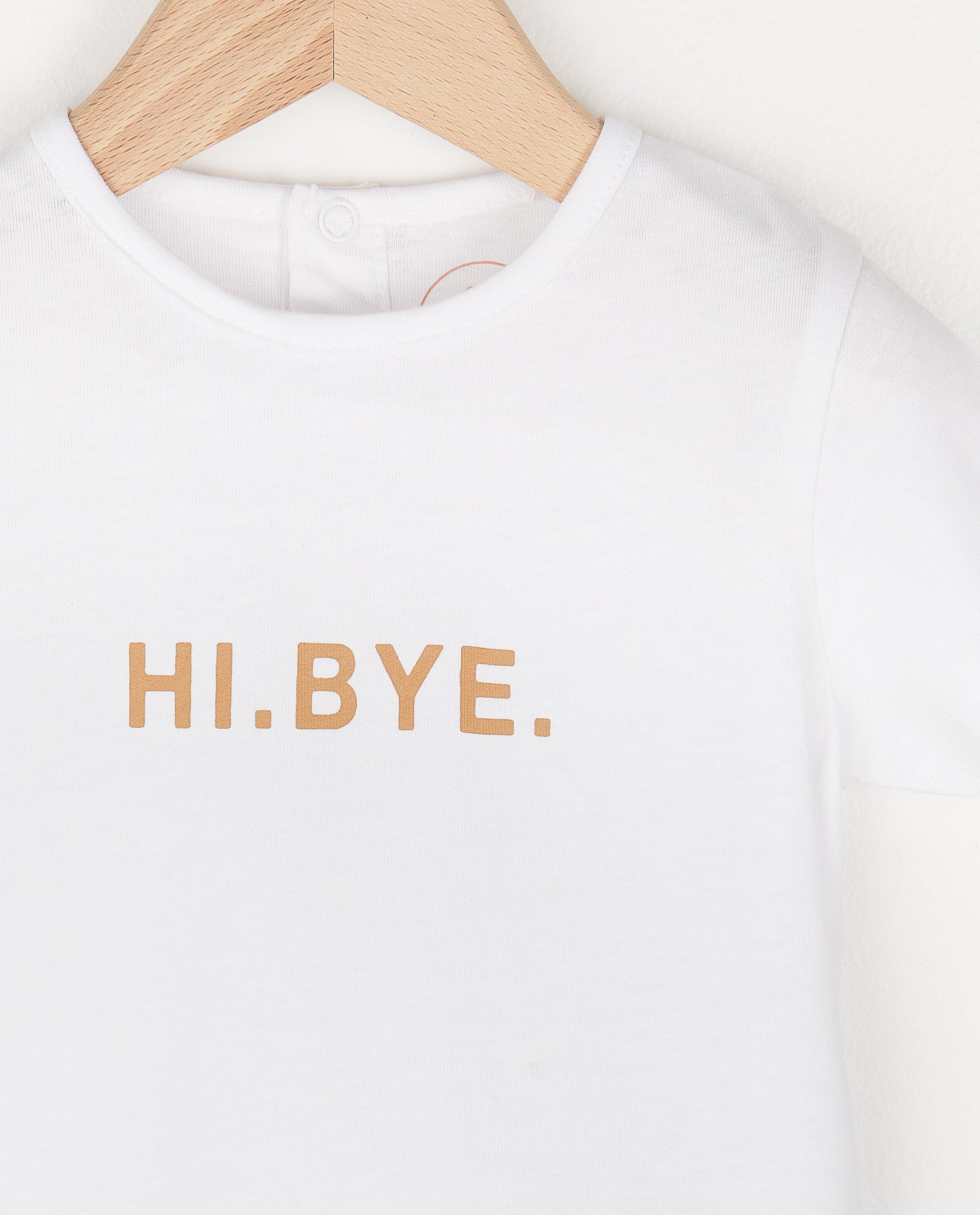 T-shirts - 