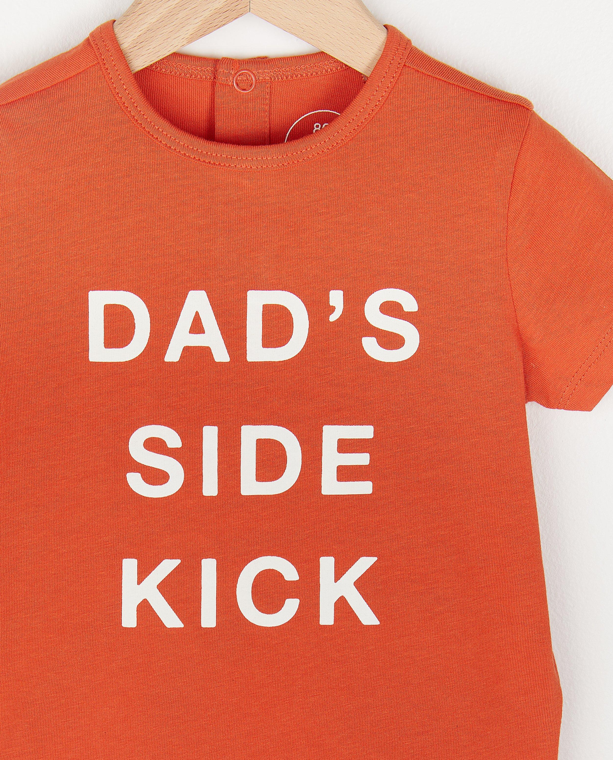 T-shirts - 