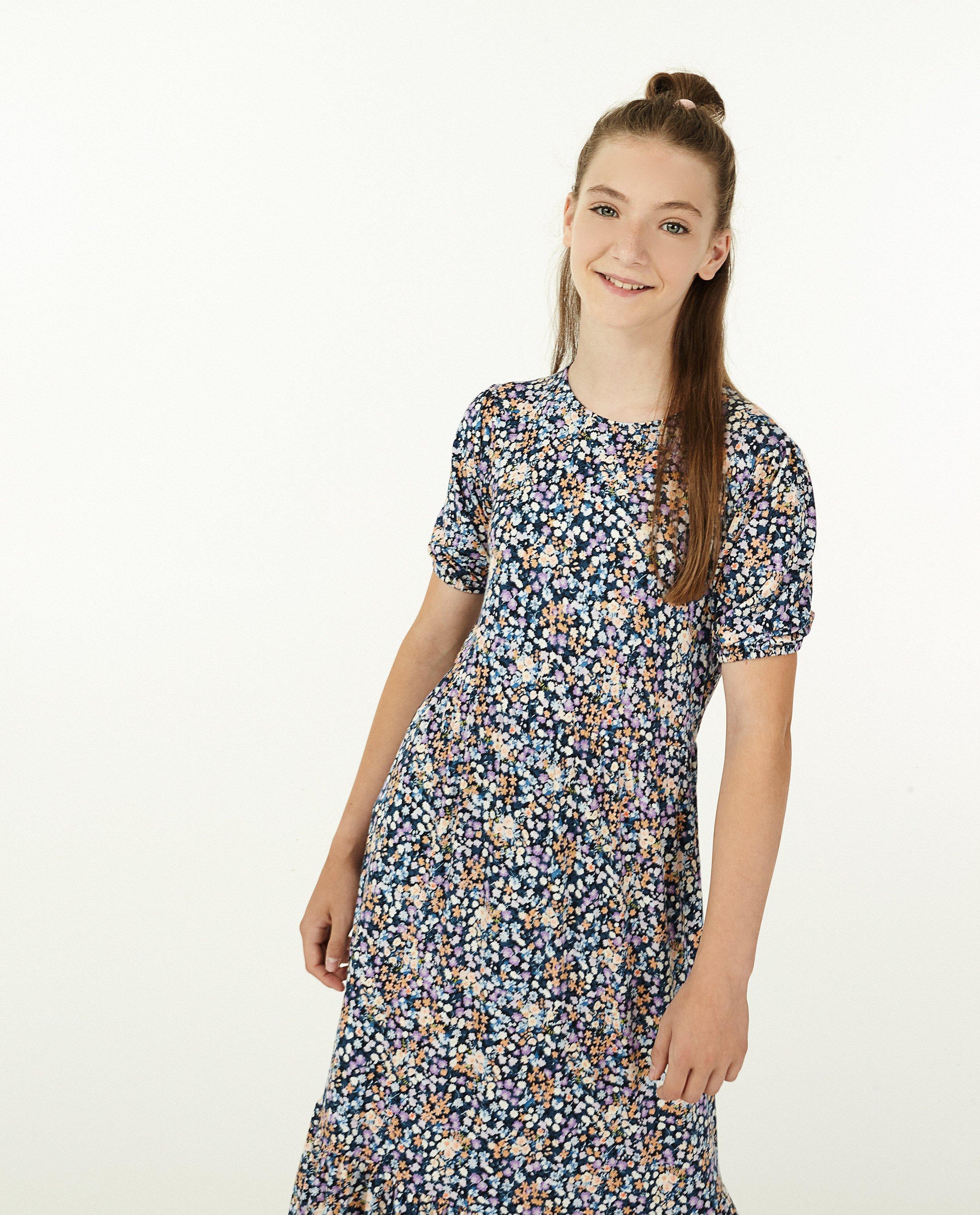 Kleedjes - Jurk met bloemenprint