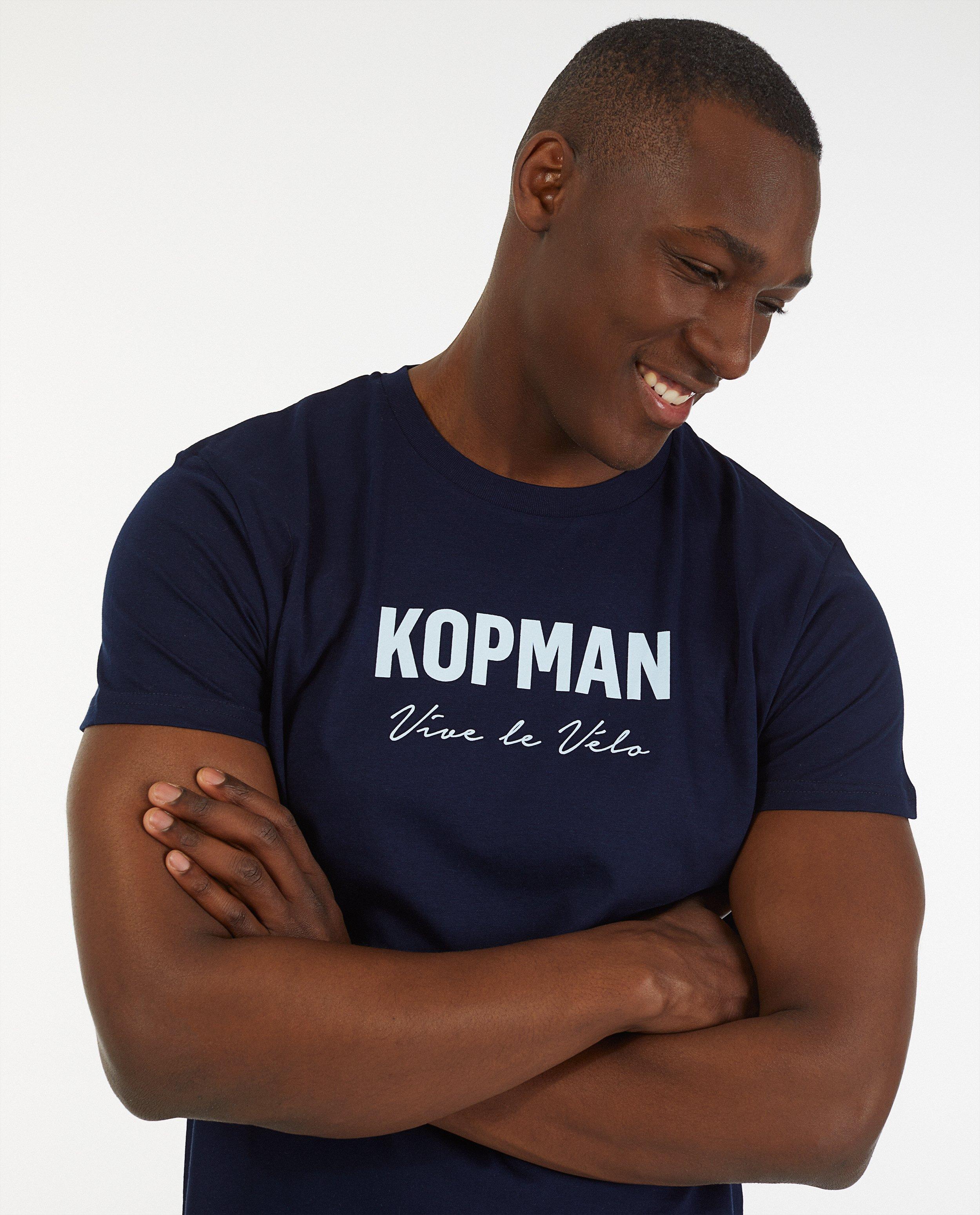 T-shirts - 