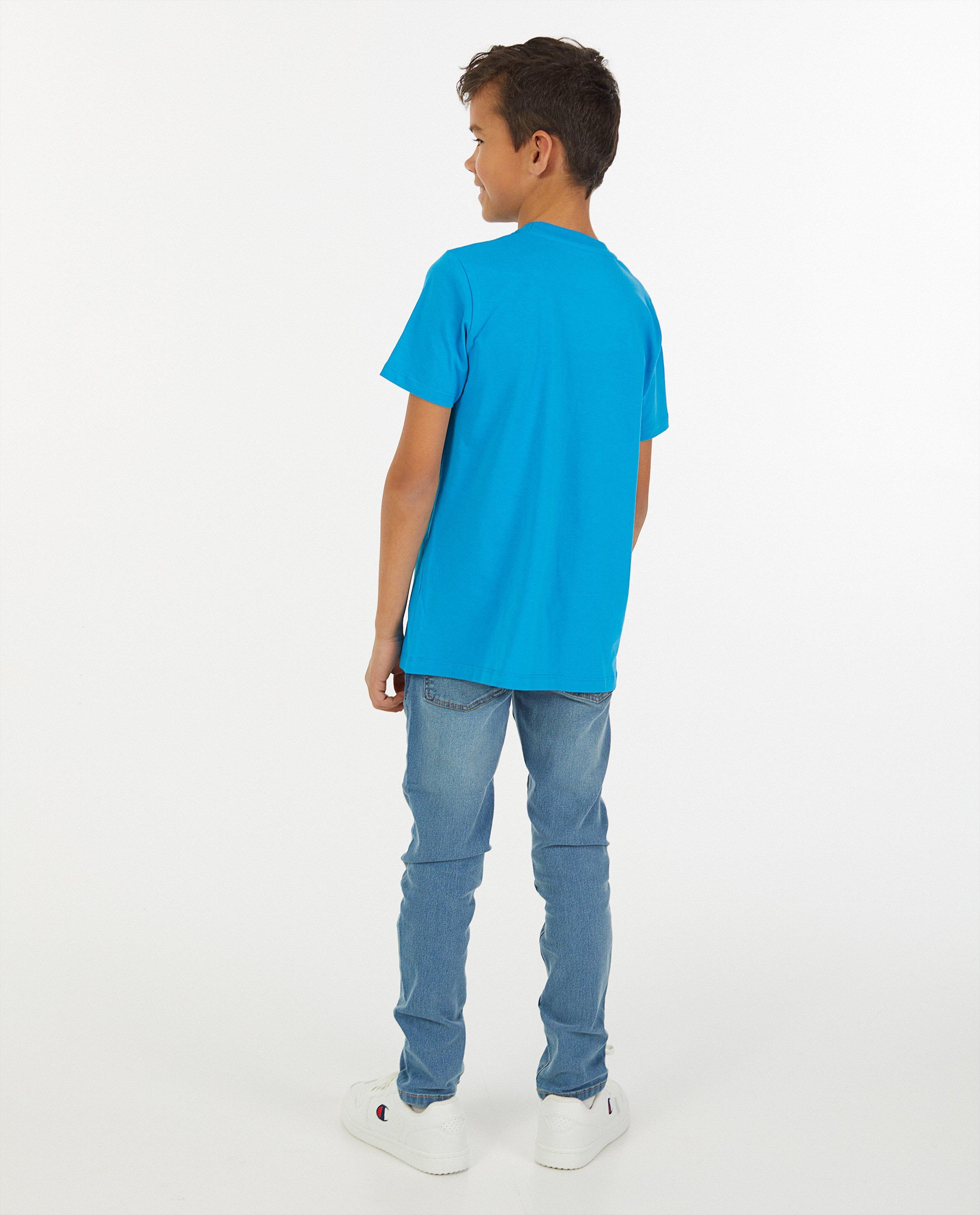 T-shirts - 
