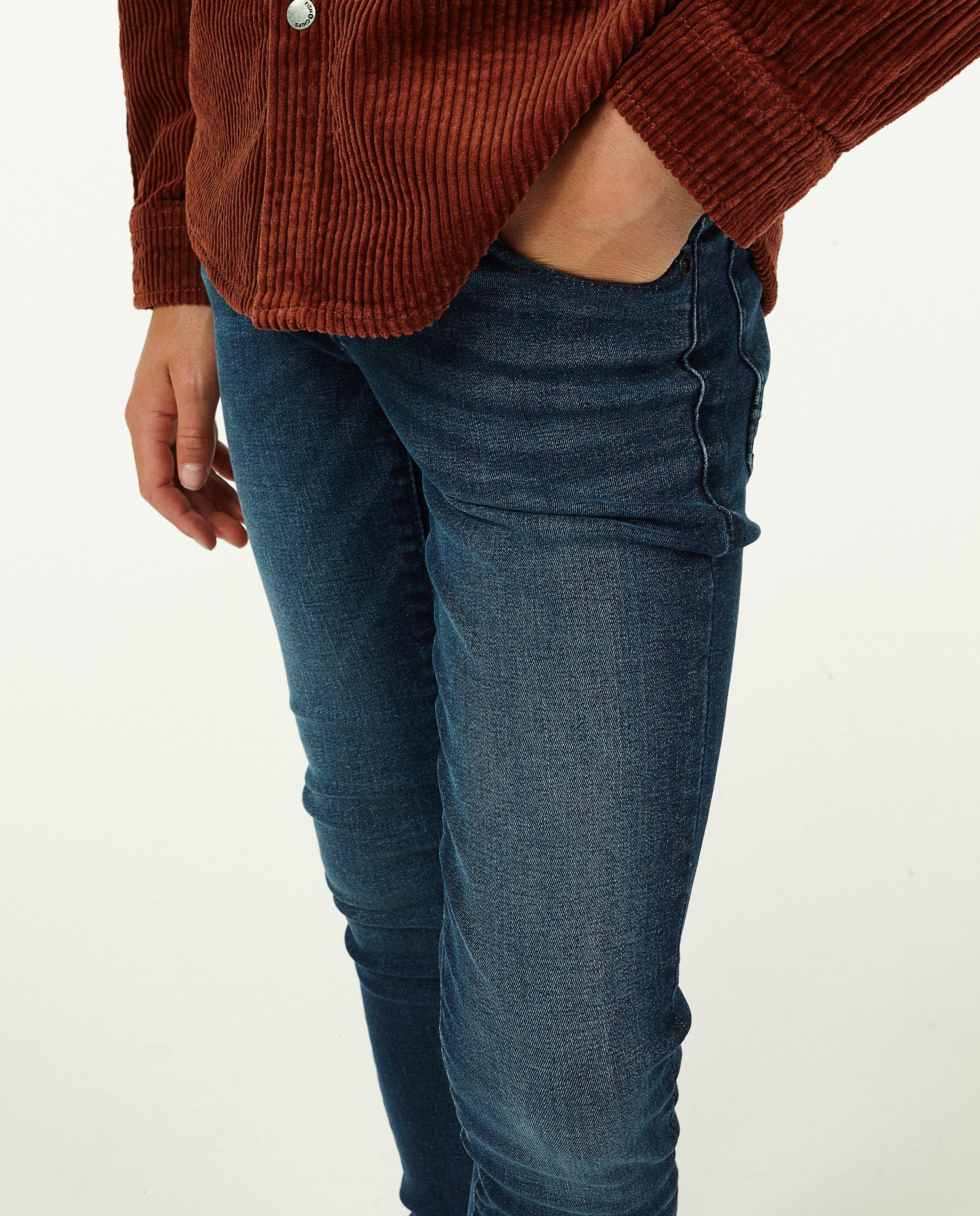 Jeans - Donkerblauwe super skinny Noah