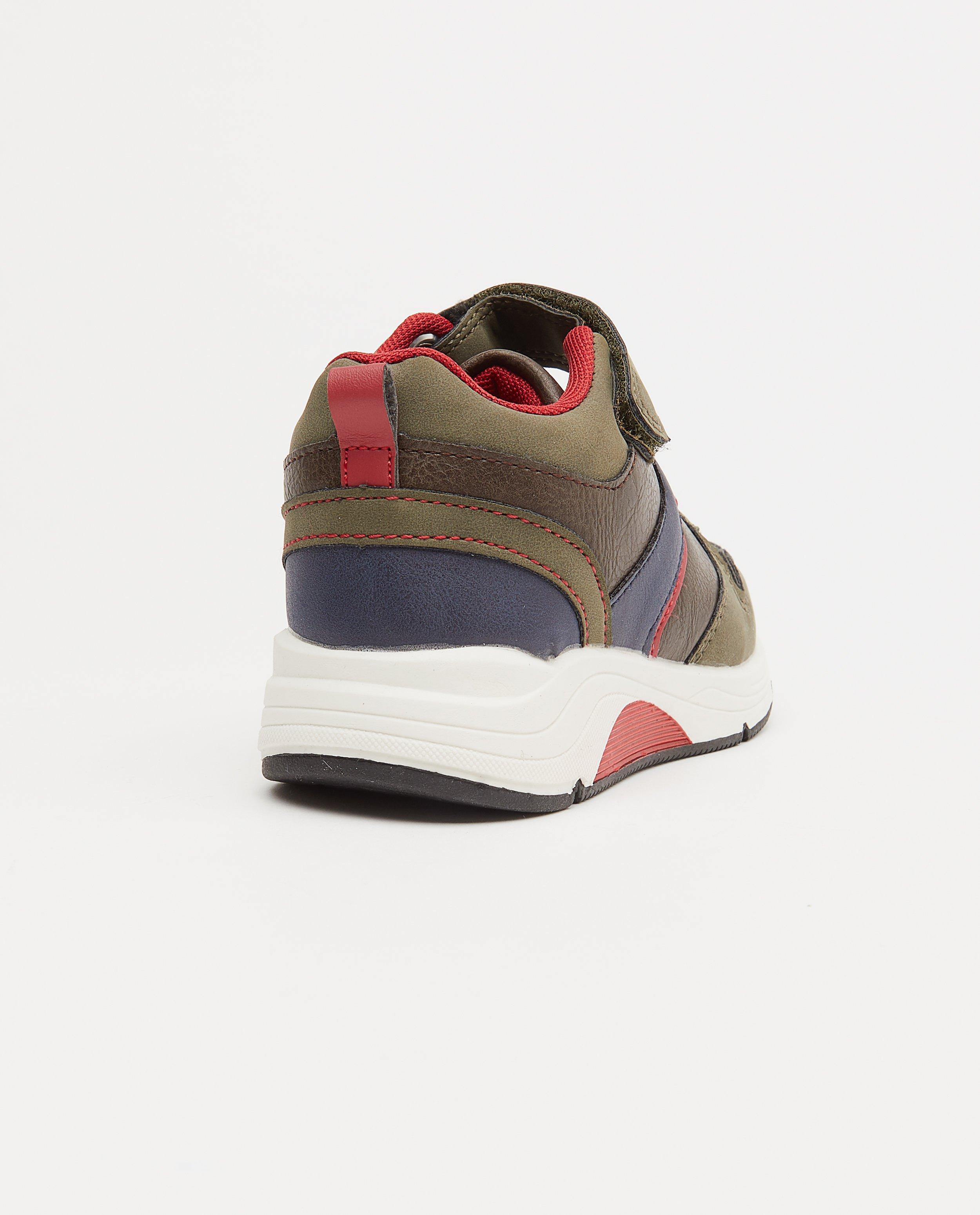 Schoenen - Groene sneakers, maat 28-32