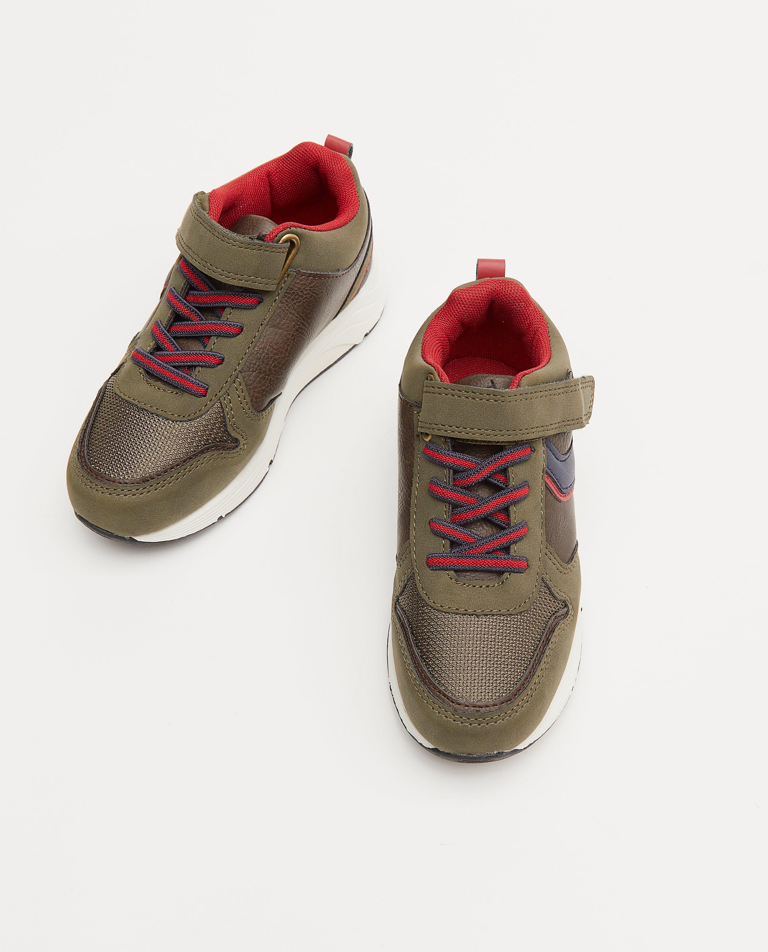 Schoenen - Groene sneakers, maat 28-32