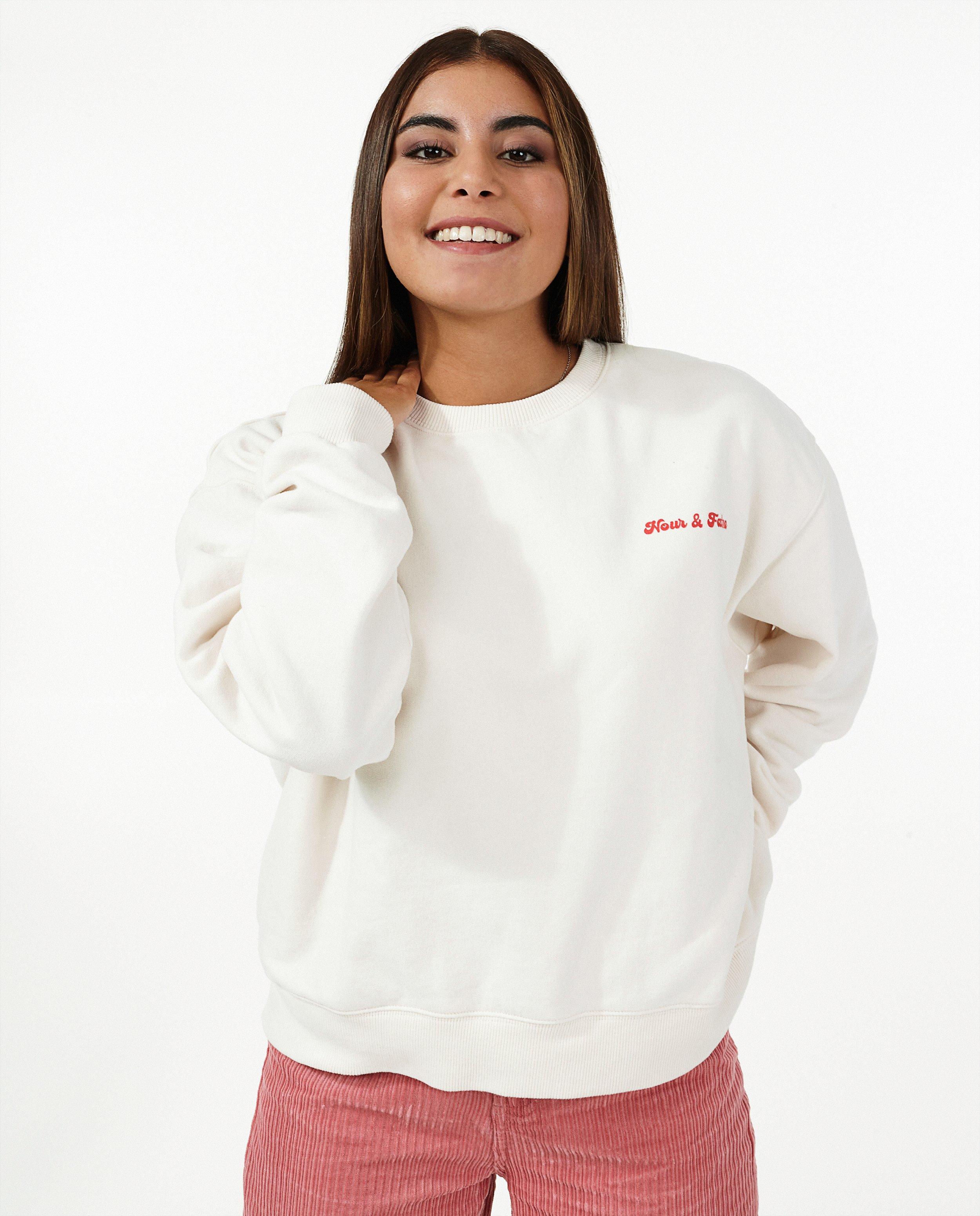 Sweaters - Sweater met opschrift Nour en Fatma