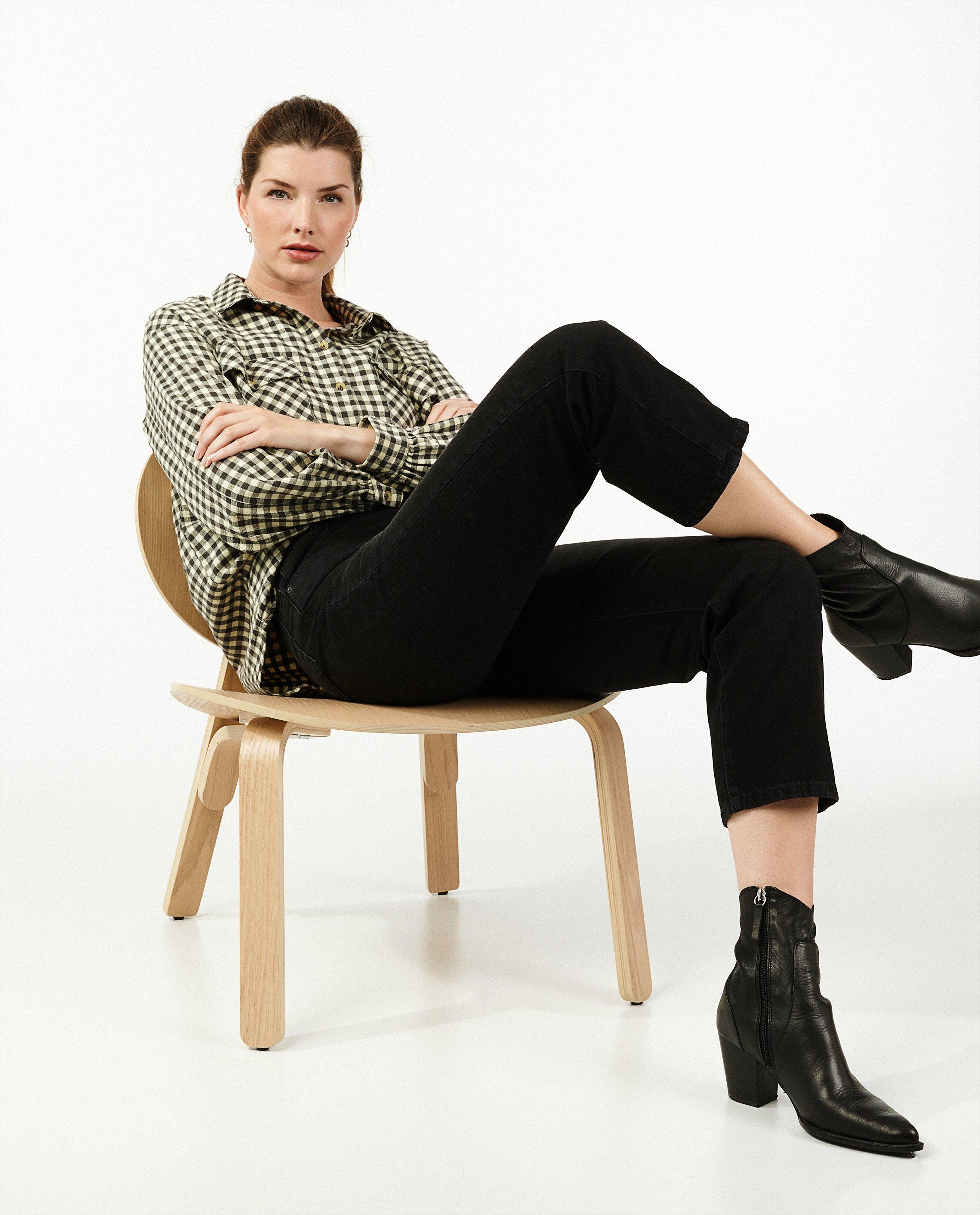 Jeans mom noir Mia Sora - taille mi-haute - Sora