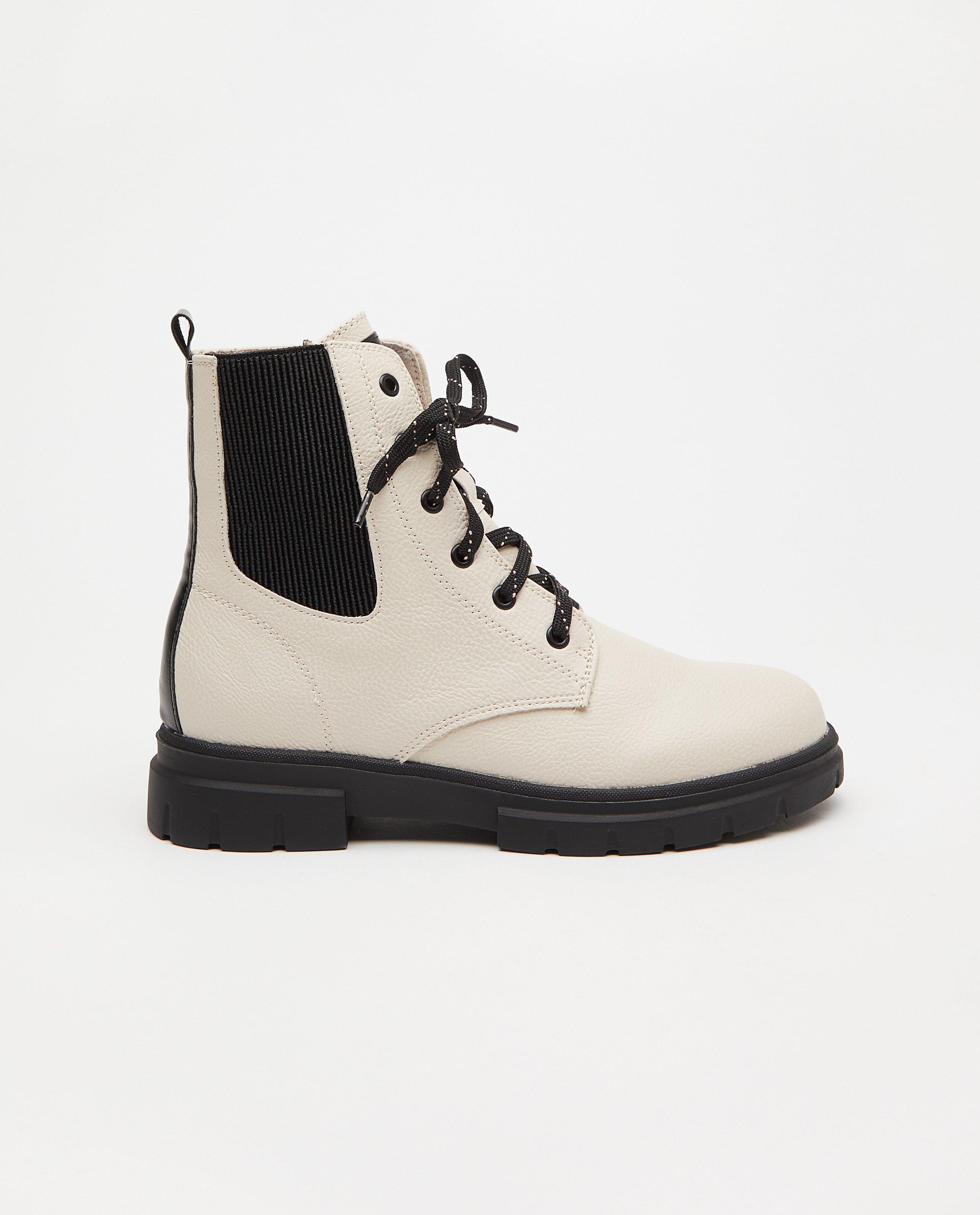 Bottes blanches Sprox, pointure 33-39 - D&eacute;tails du produit - blanc - image num&eacute;ro 1