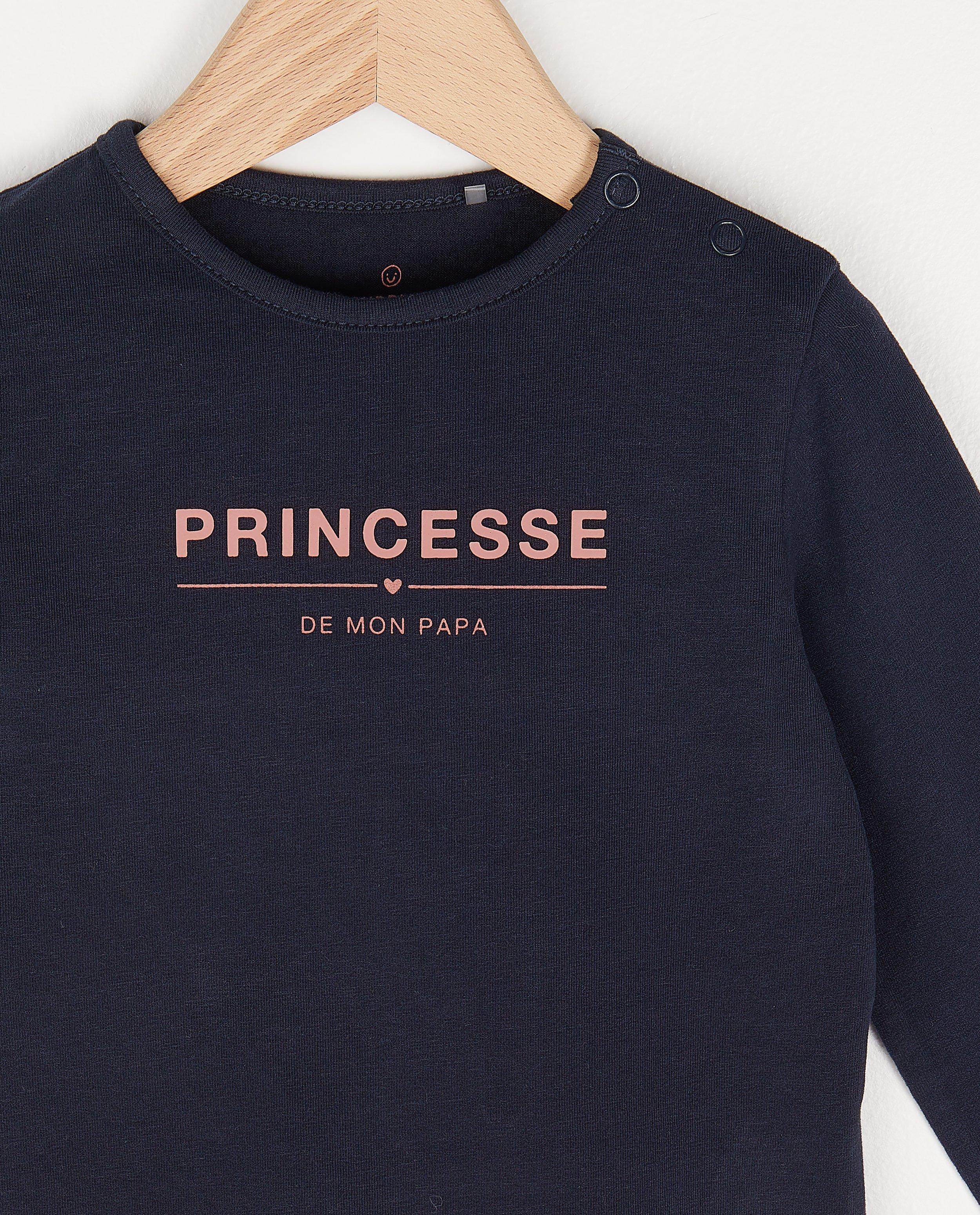 T-shirts - Beige longsleeve met FR opschrift