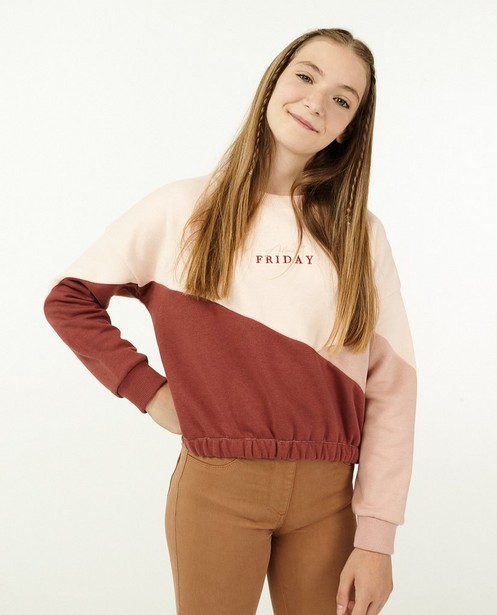 Sweaters - Color block sweater met opschrift