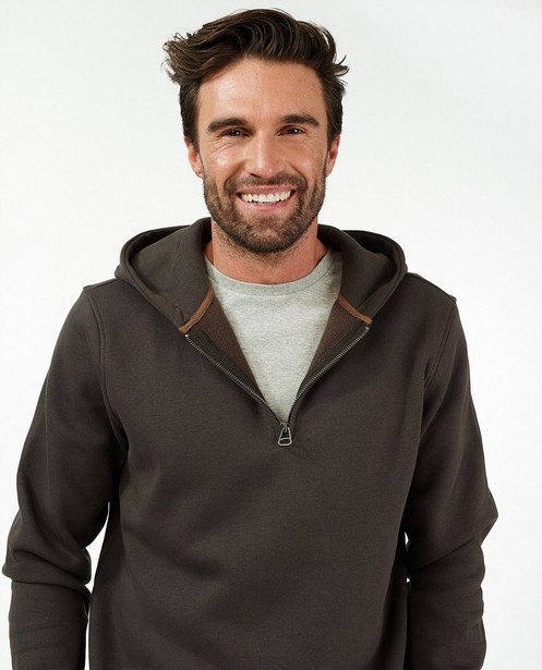 Sweaters - Bruine hoodie met rits