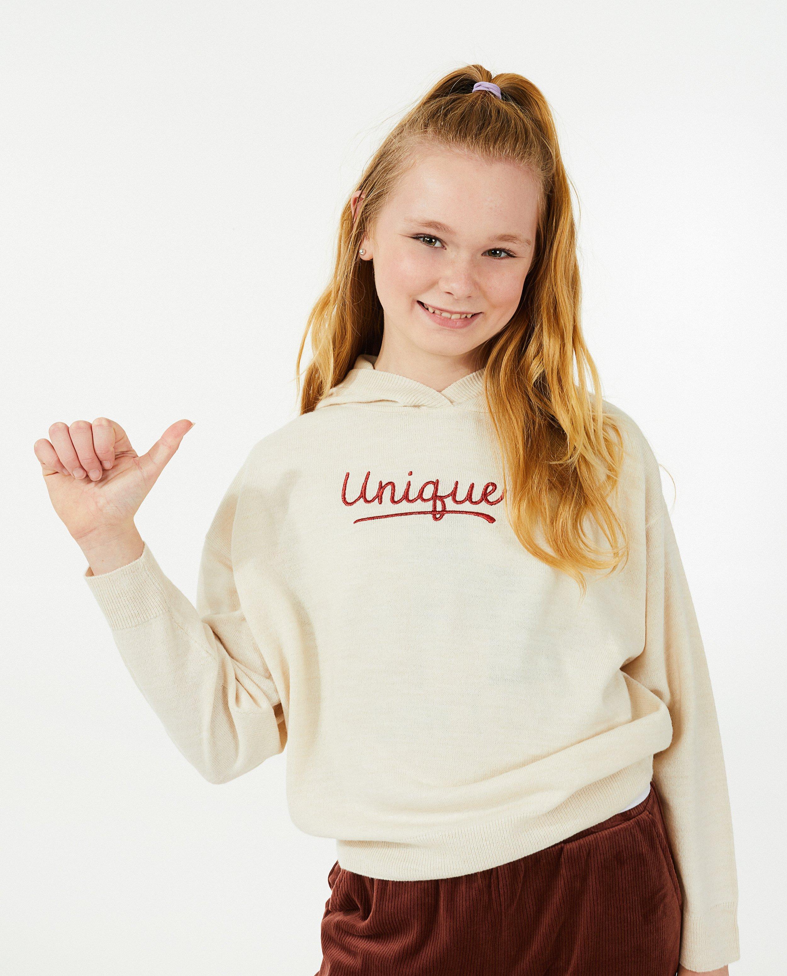 Truien - Beige trui met opschrift BESTies