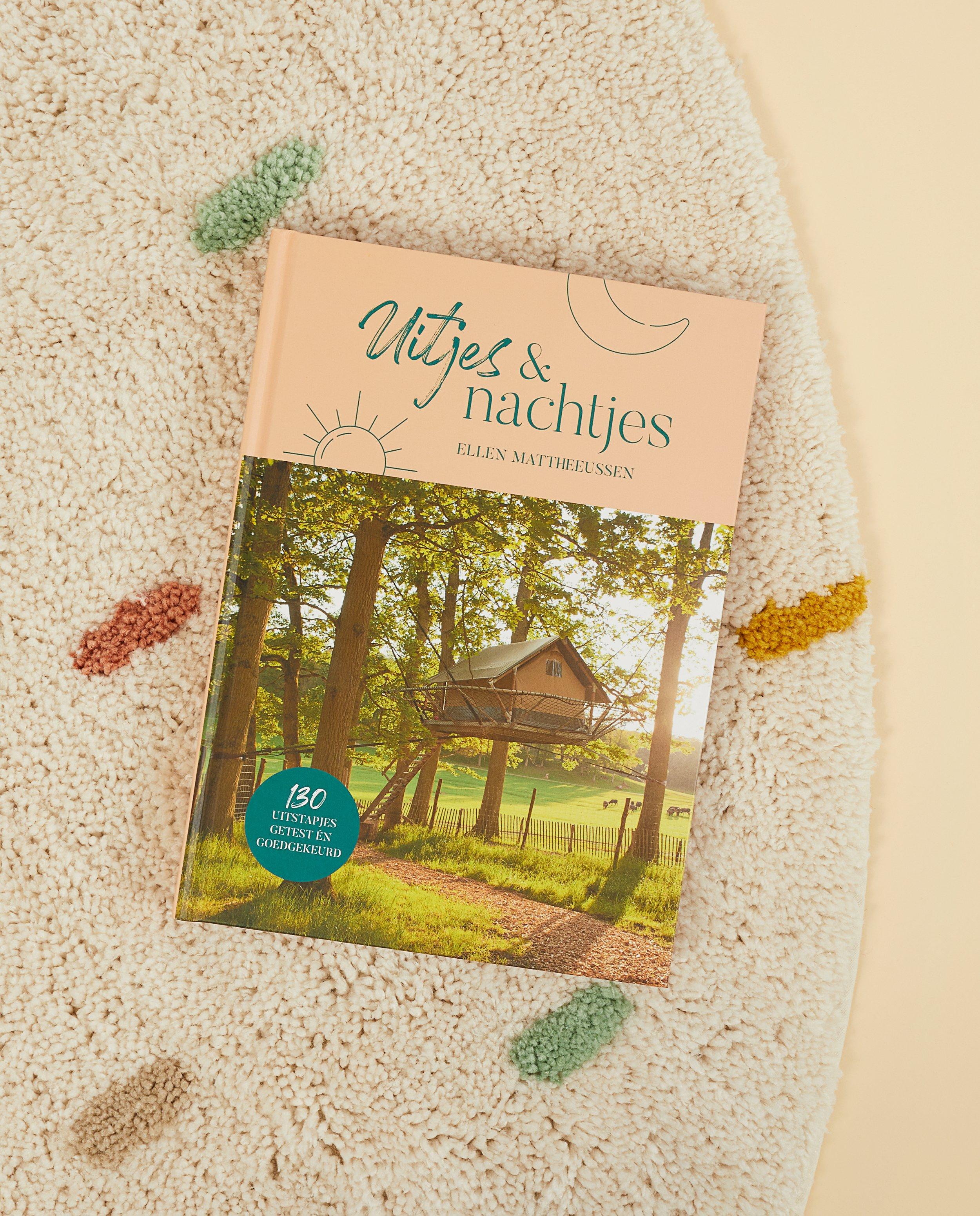 Livre "Uitjes & nachtjes" - Cerise sur le gâteau - JBC