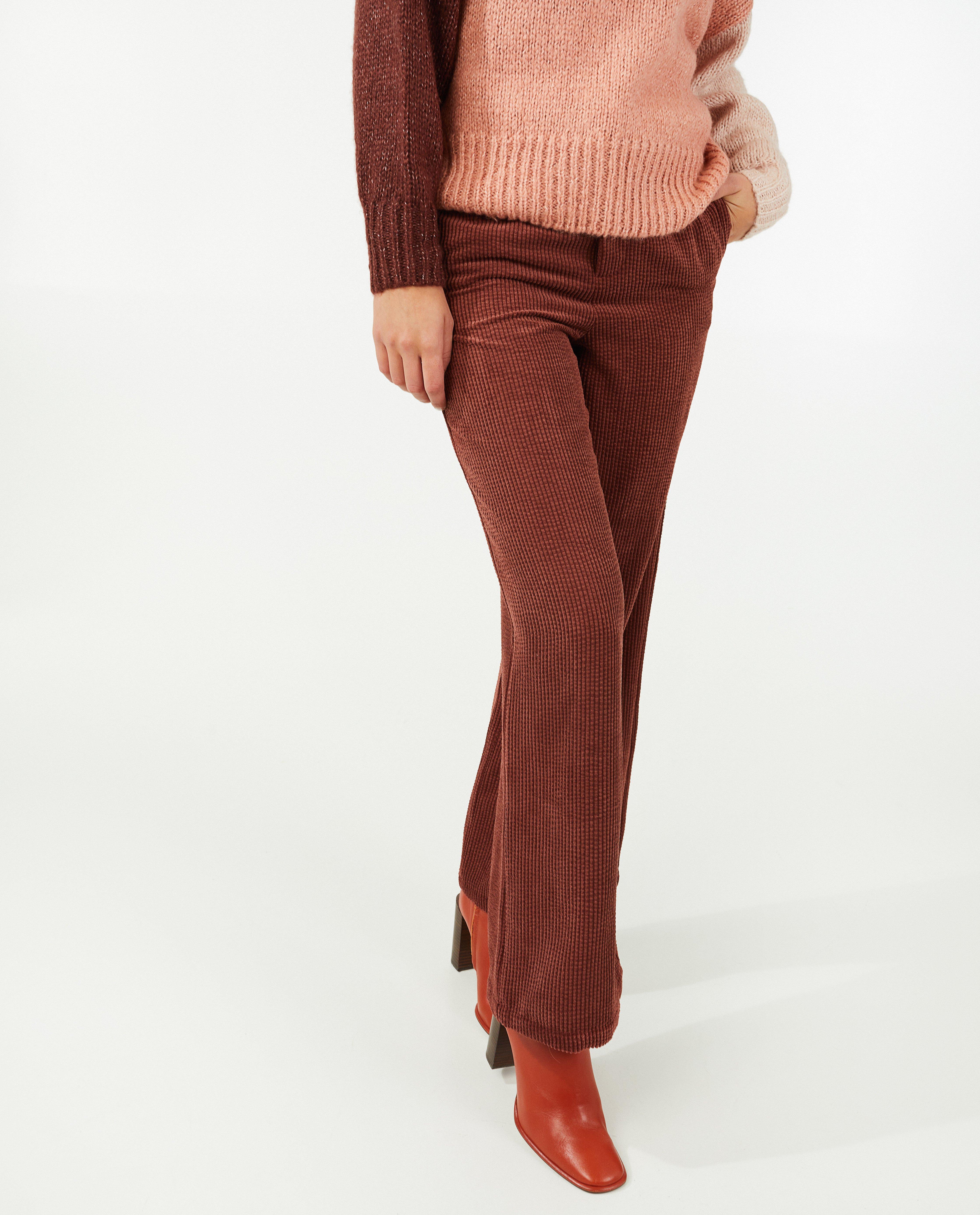 Roodbruine ribfluwelen broek Sora