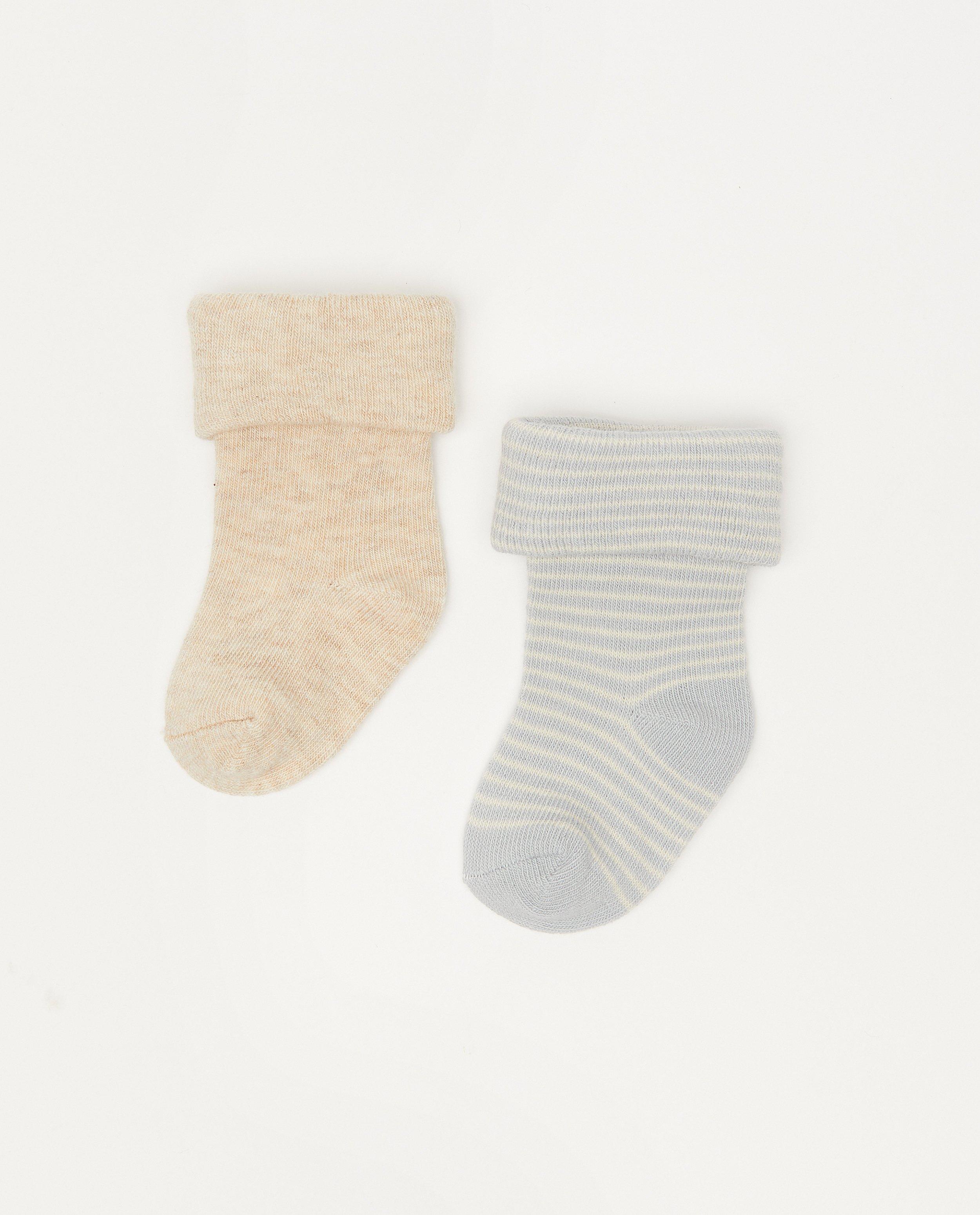 Set van twee paar babykousjes - beige en blauw - Newborn 50-68
