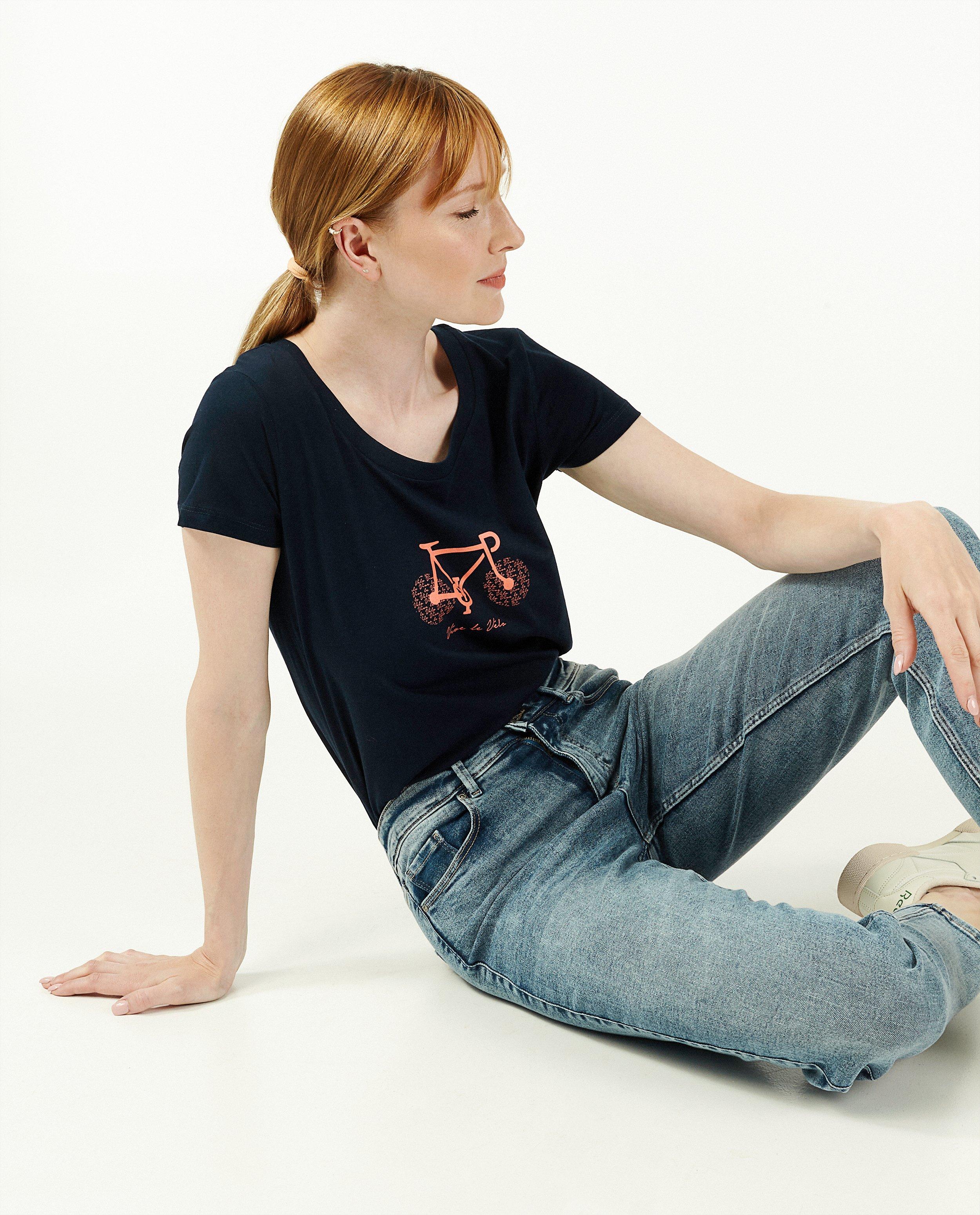 T-shirts - 