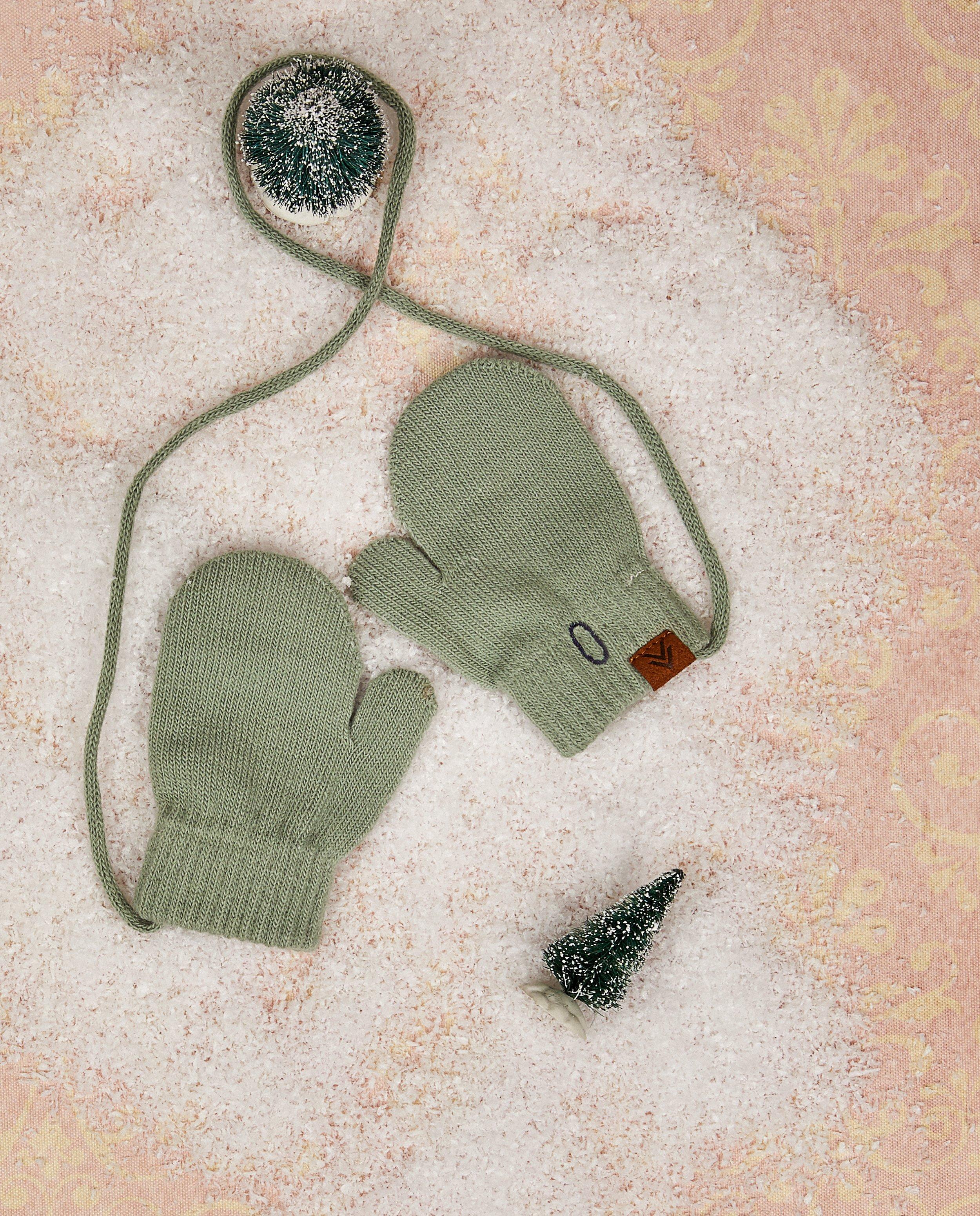 Groene wanten voor baby's, Studio Unique - personaliseerbaar - JBC