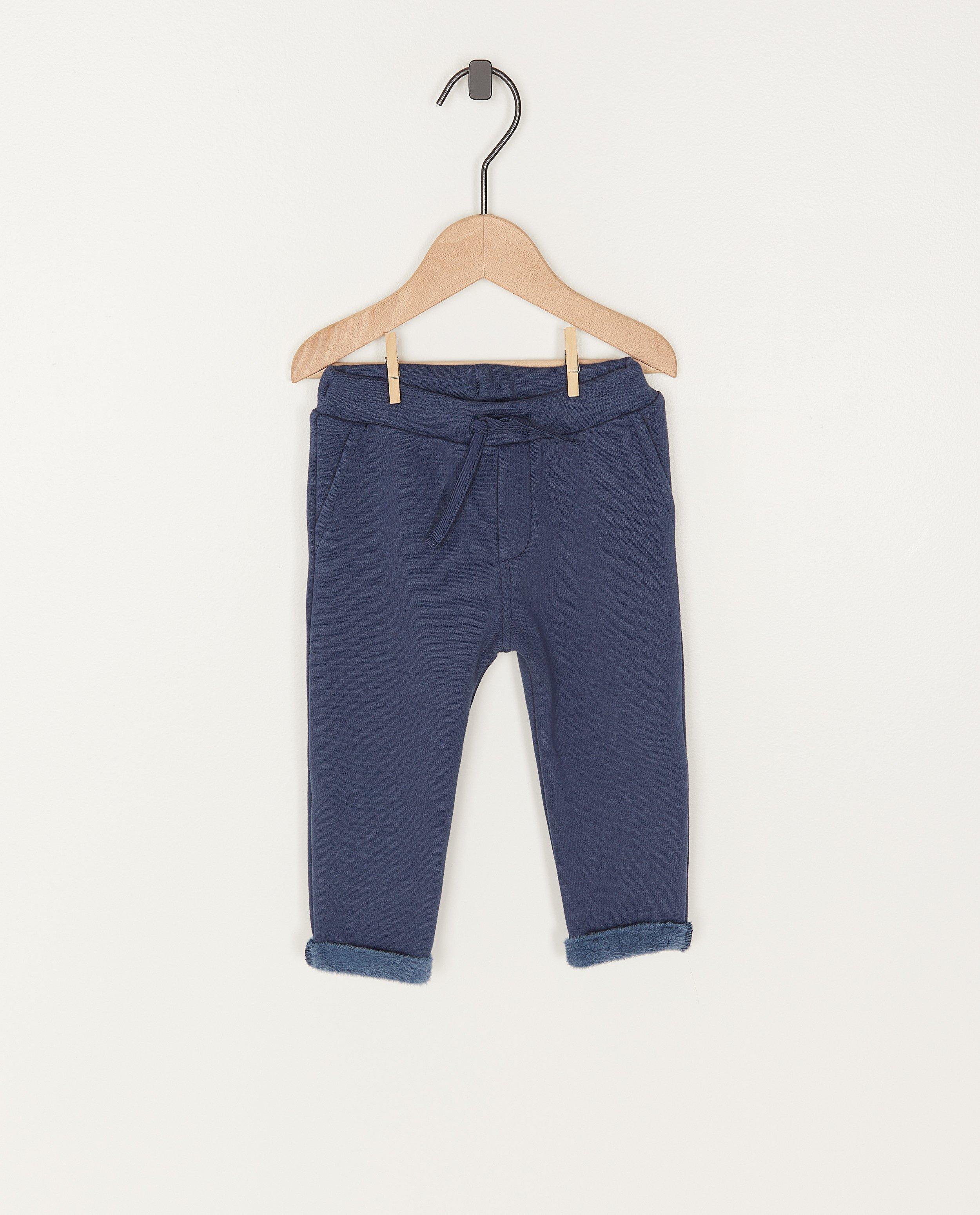bleu foncé